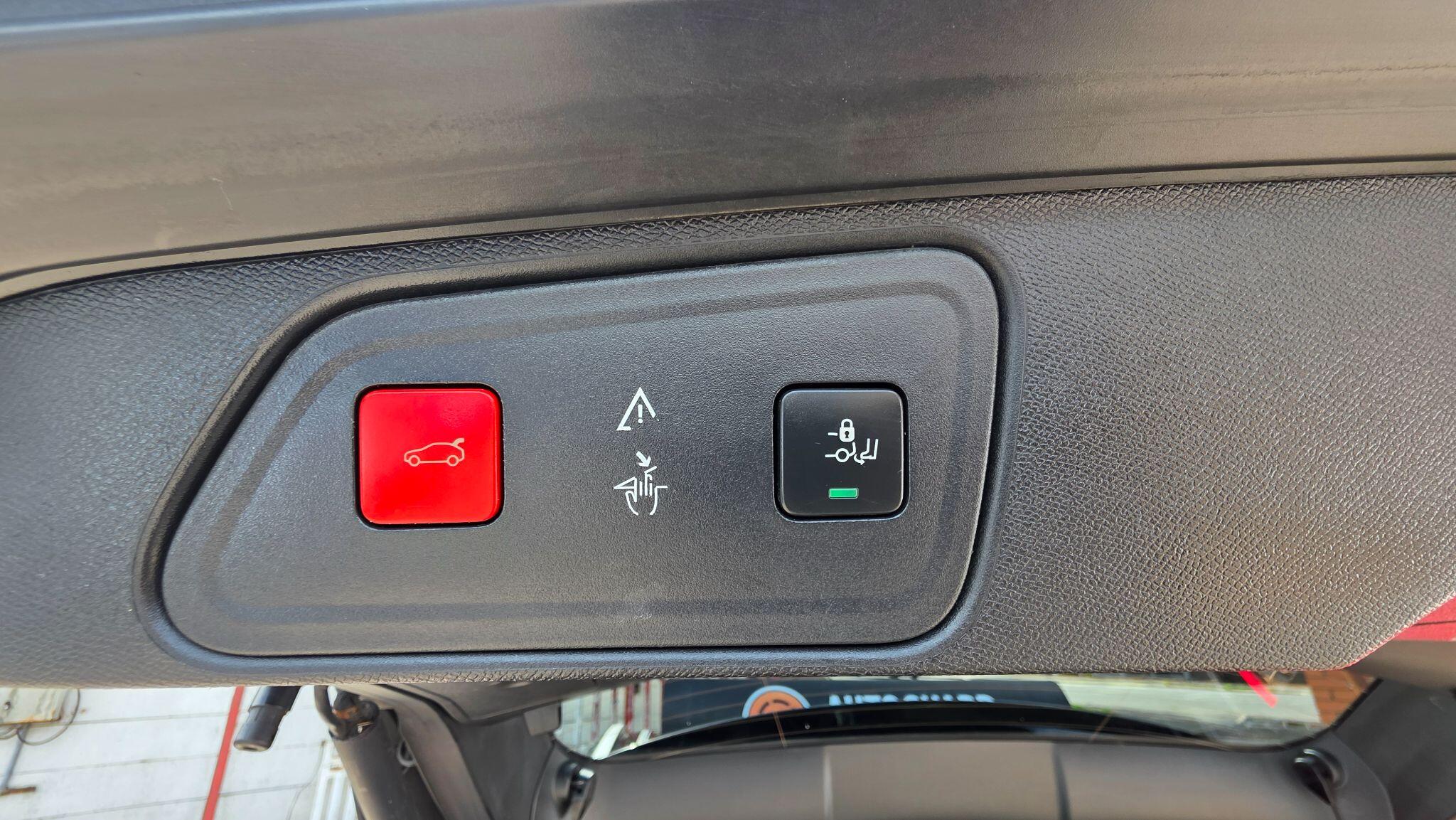Peugeot 3008 view 27