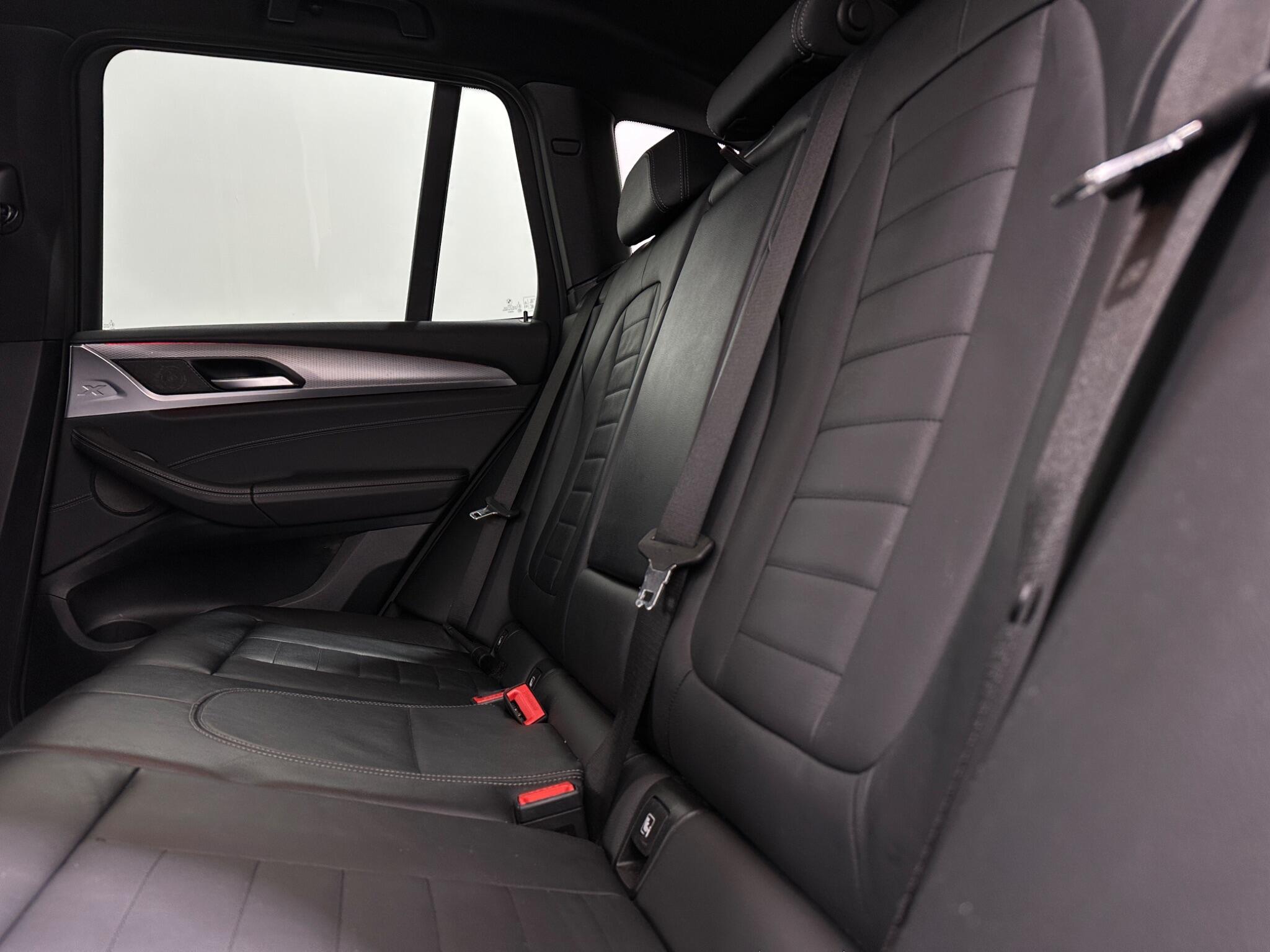 BMW X3 view 39