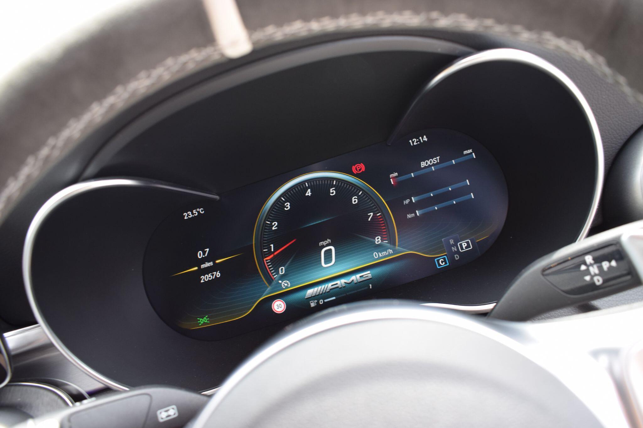 Mercedes-Benz C-Class view 24