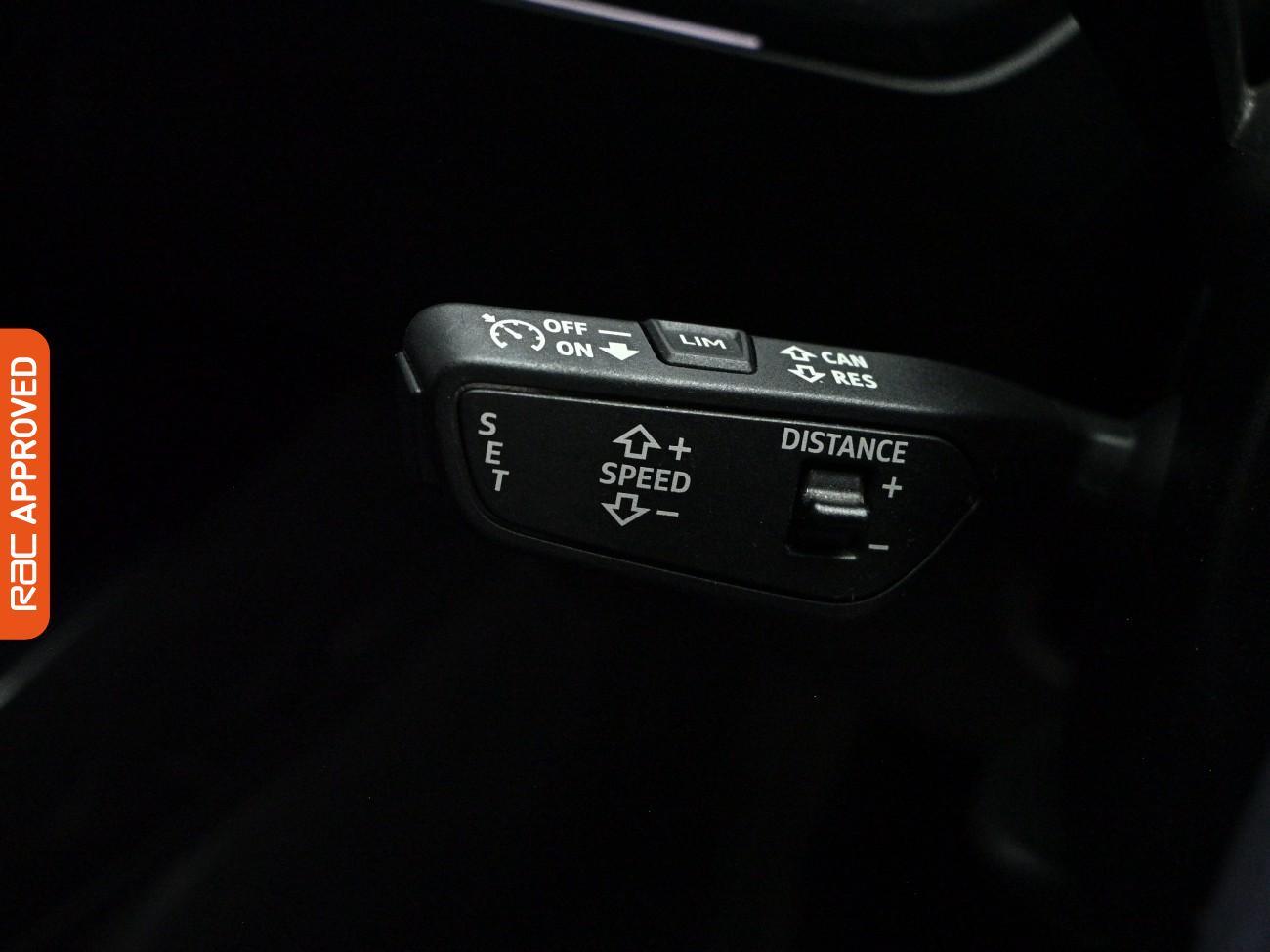 Audi Q4 E-Tron view 22