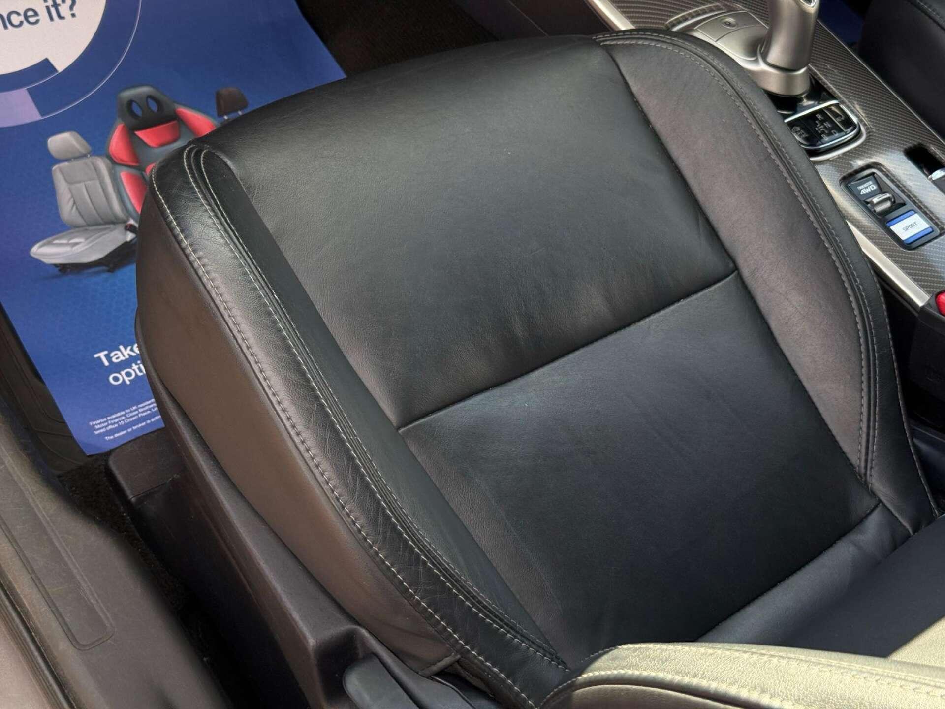 Mitsubishi Outlander view 46