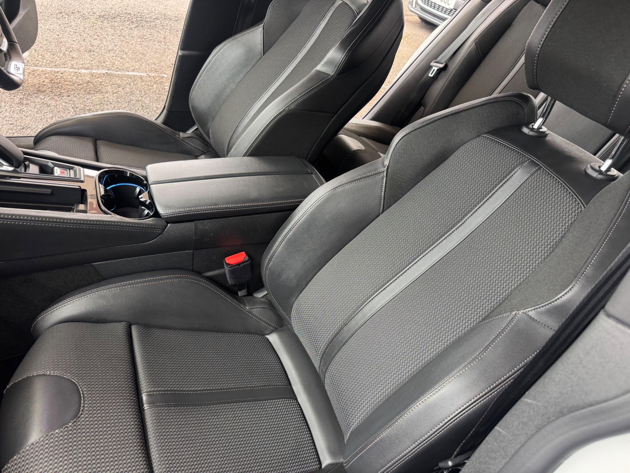Peugeot 508 view 45