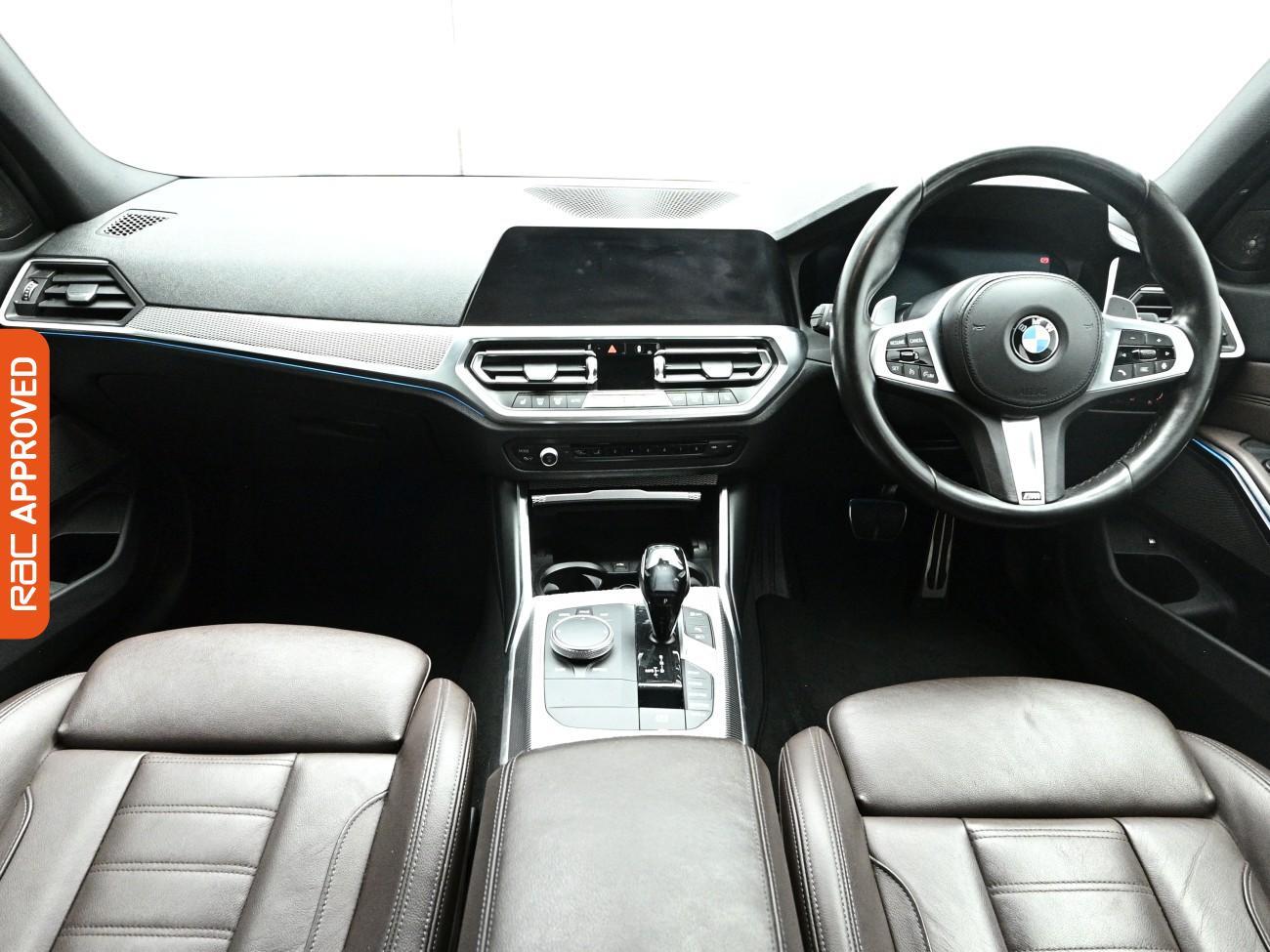 BMW 3 Series view 2