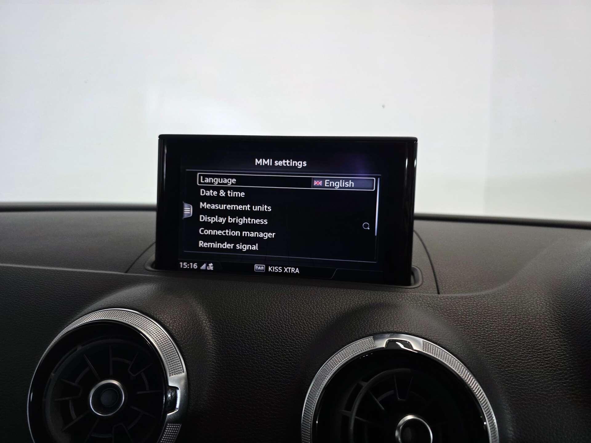 Audi A3 view 34