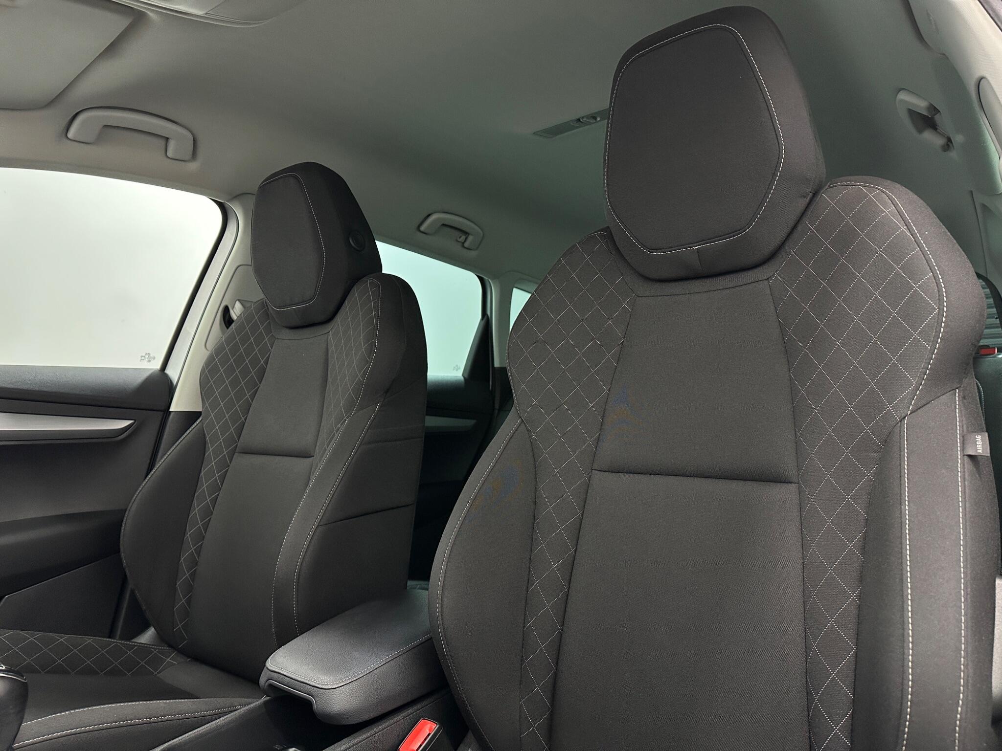 Skoda Karoq view 35