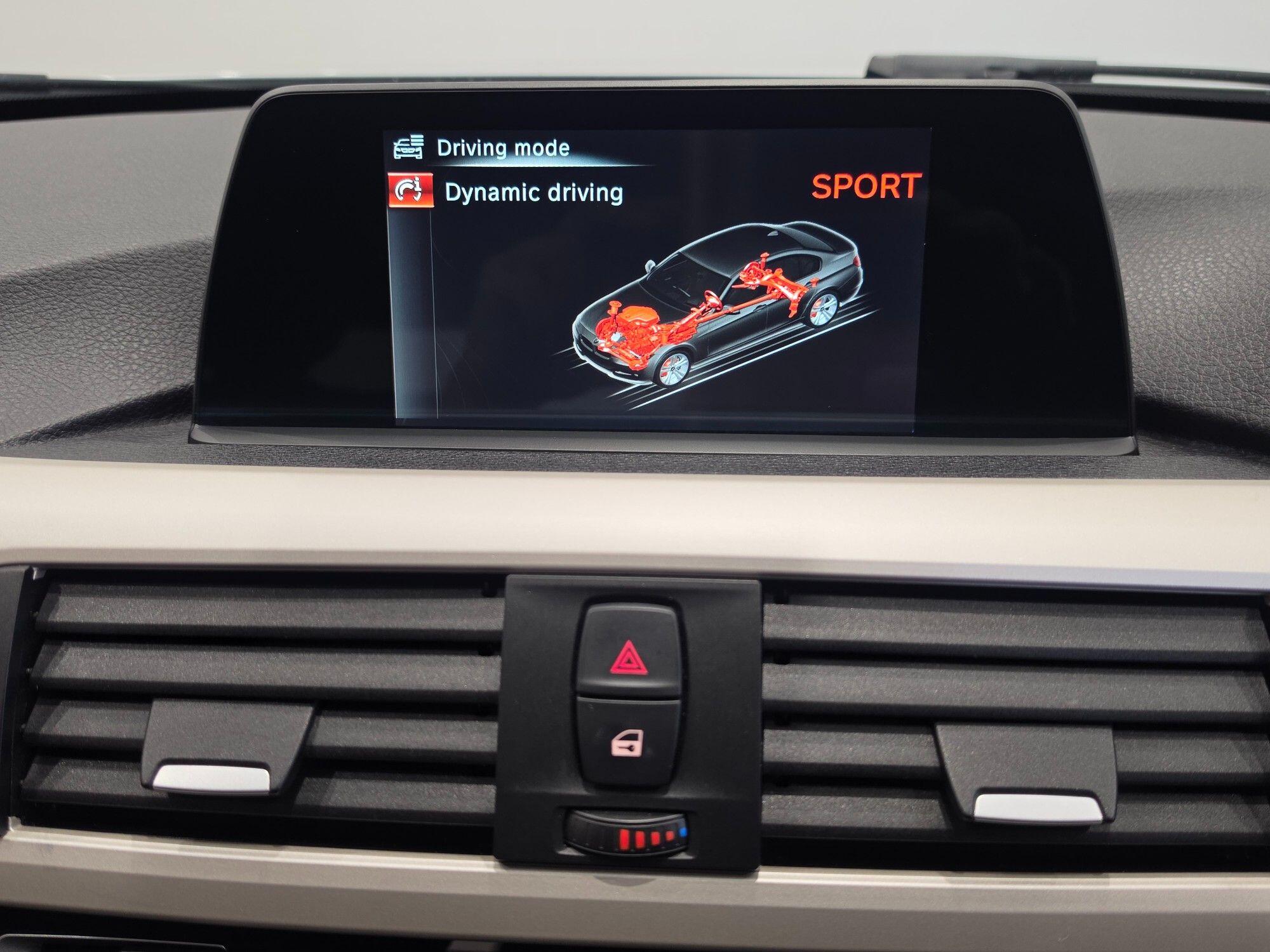 BMW 3 Series view 27