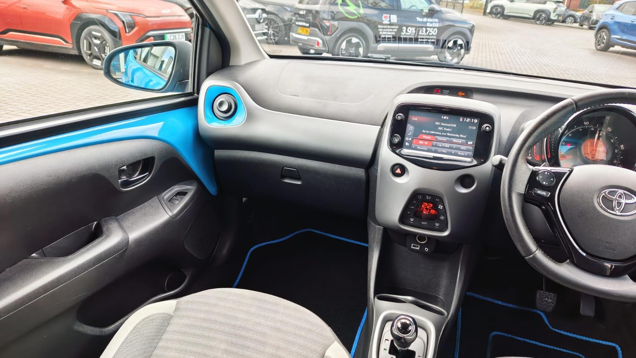 Toyota Aygo view 17