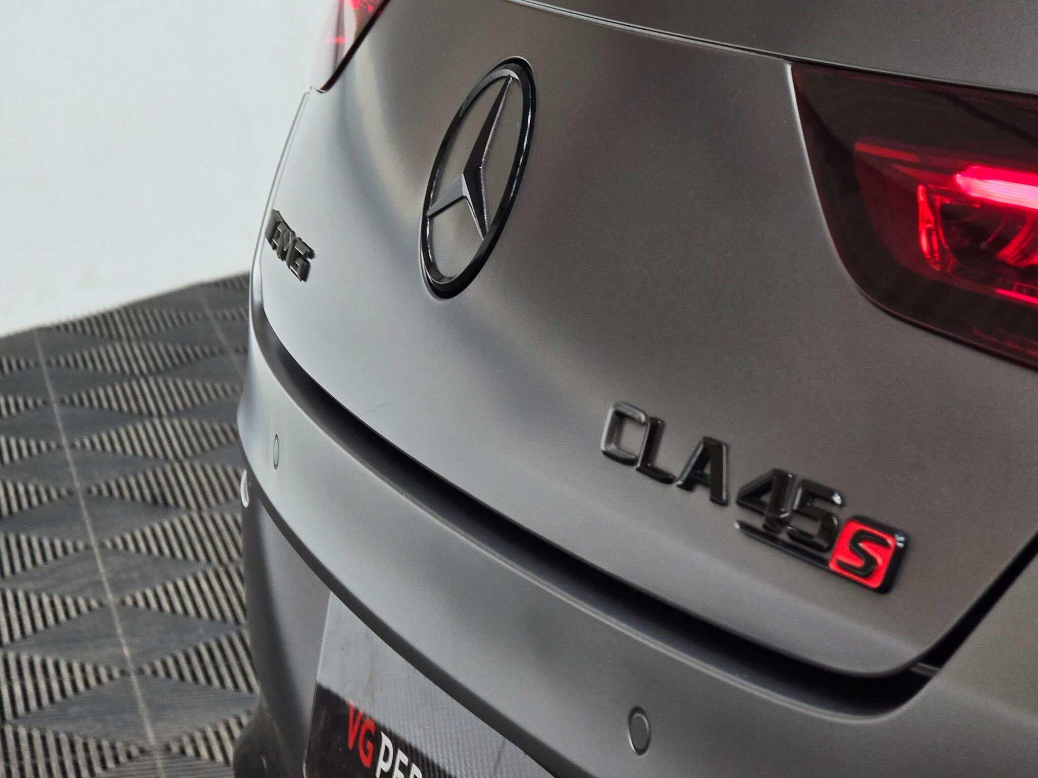 Mercedes-Benz CLA view 13