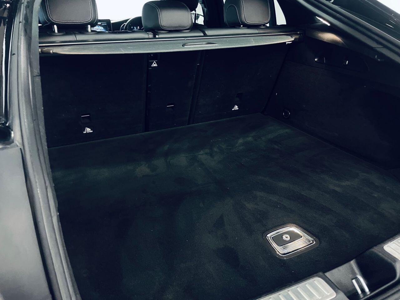 Mercedes-Benz GLC view 24