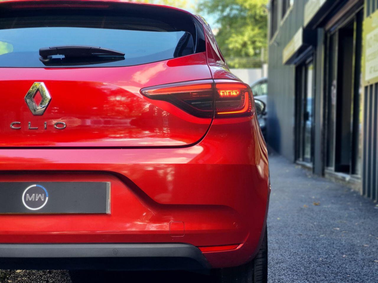 Renault Clio view 10