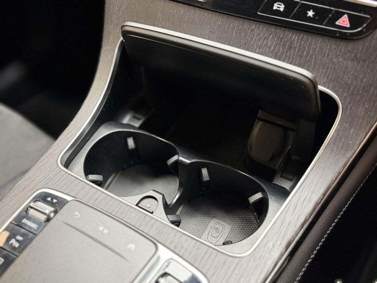 Mercedes-Benz GLC view 32