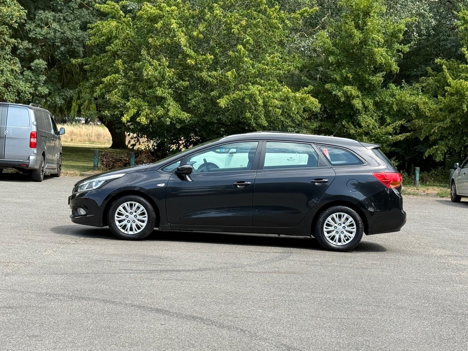 Kia Ceed view 10
