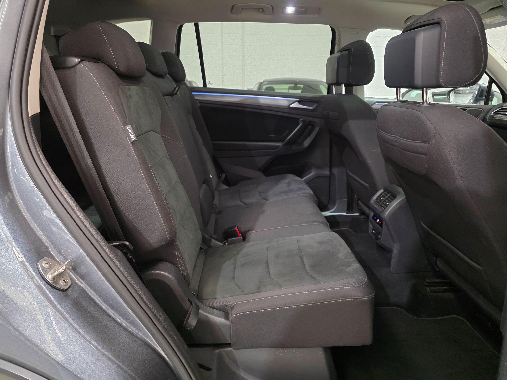 Volkswagen Tiguan Allspace view 25