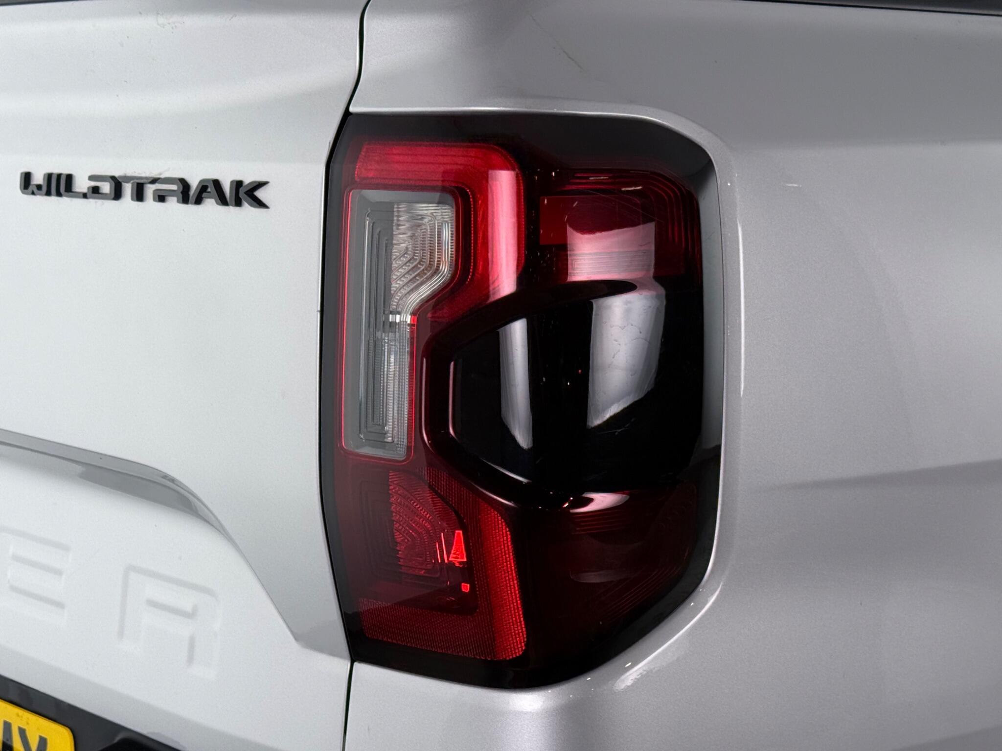 Ford Ranger view 6