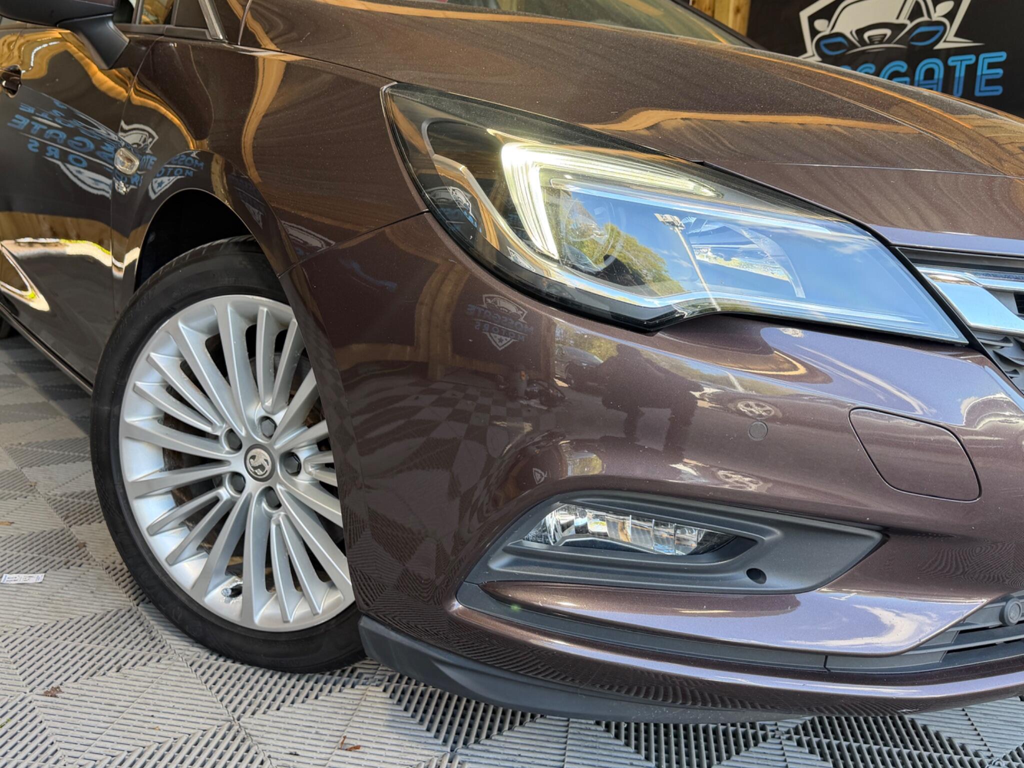 Vauxhall Astra view 43