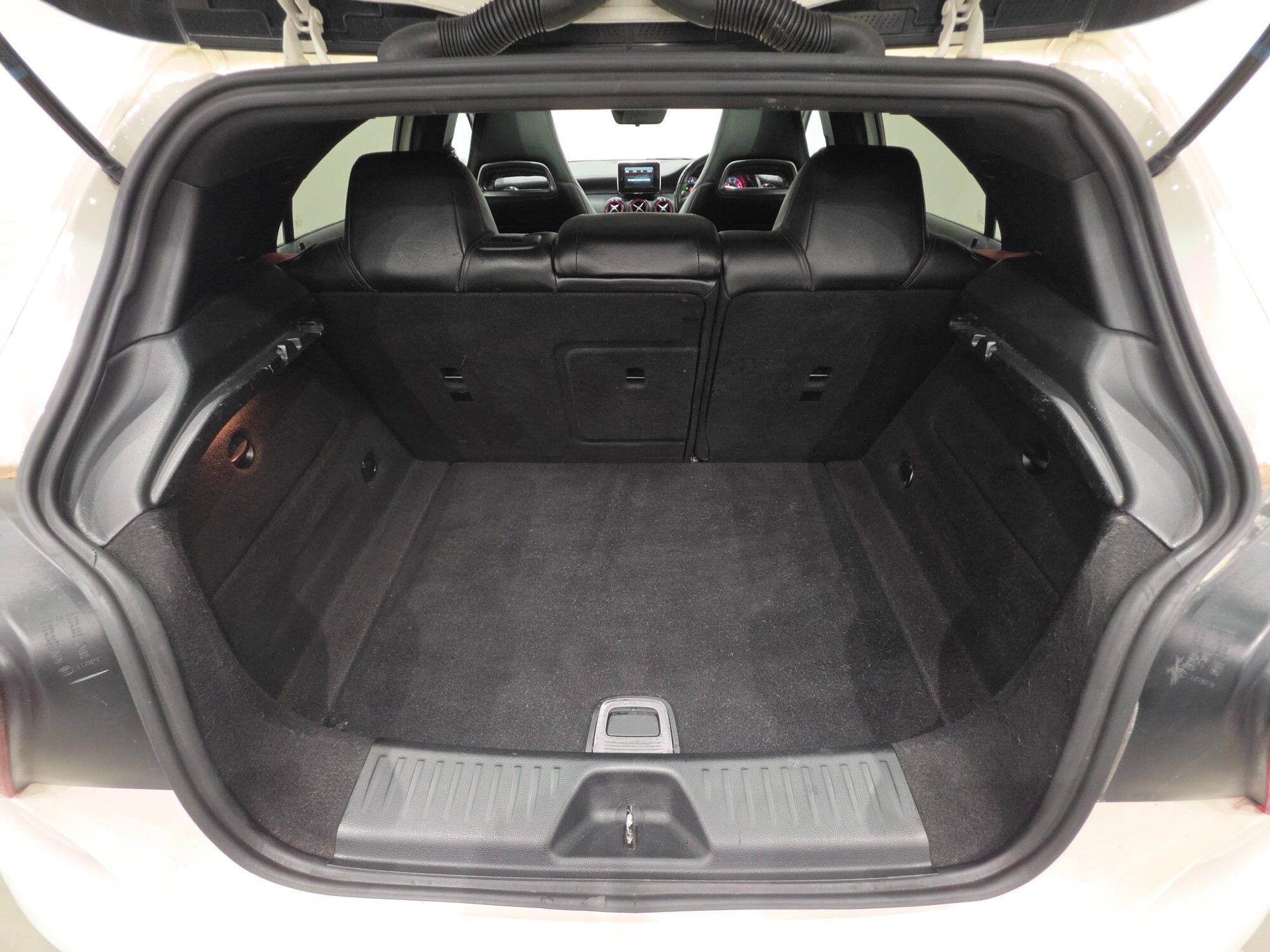 Mercedes-Benz A-Class view 44