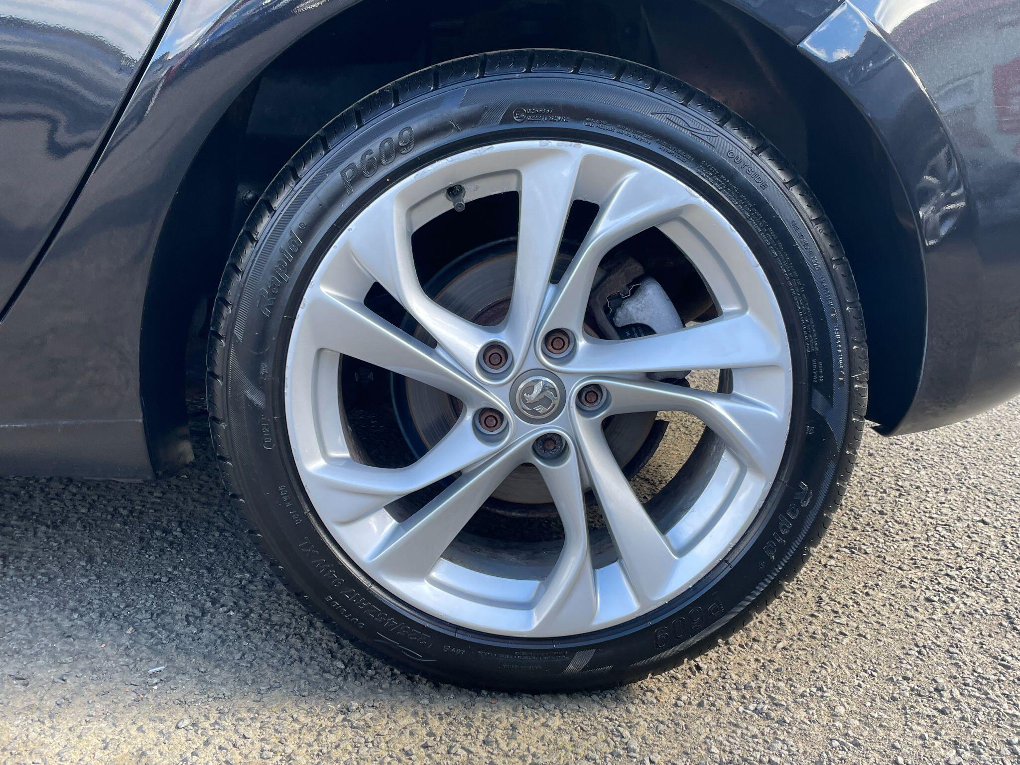 Vauxhall Astra view 10