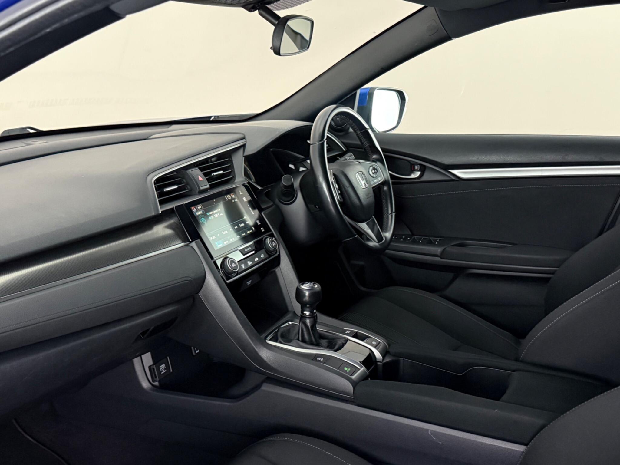 Honda Civic view 4