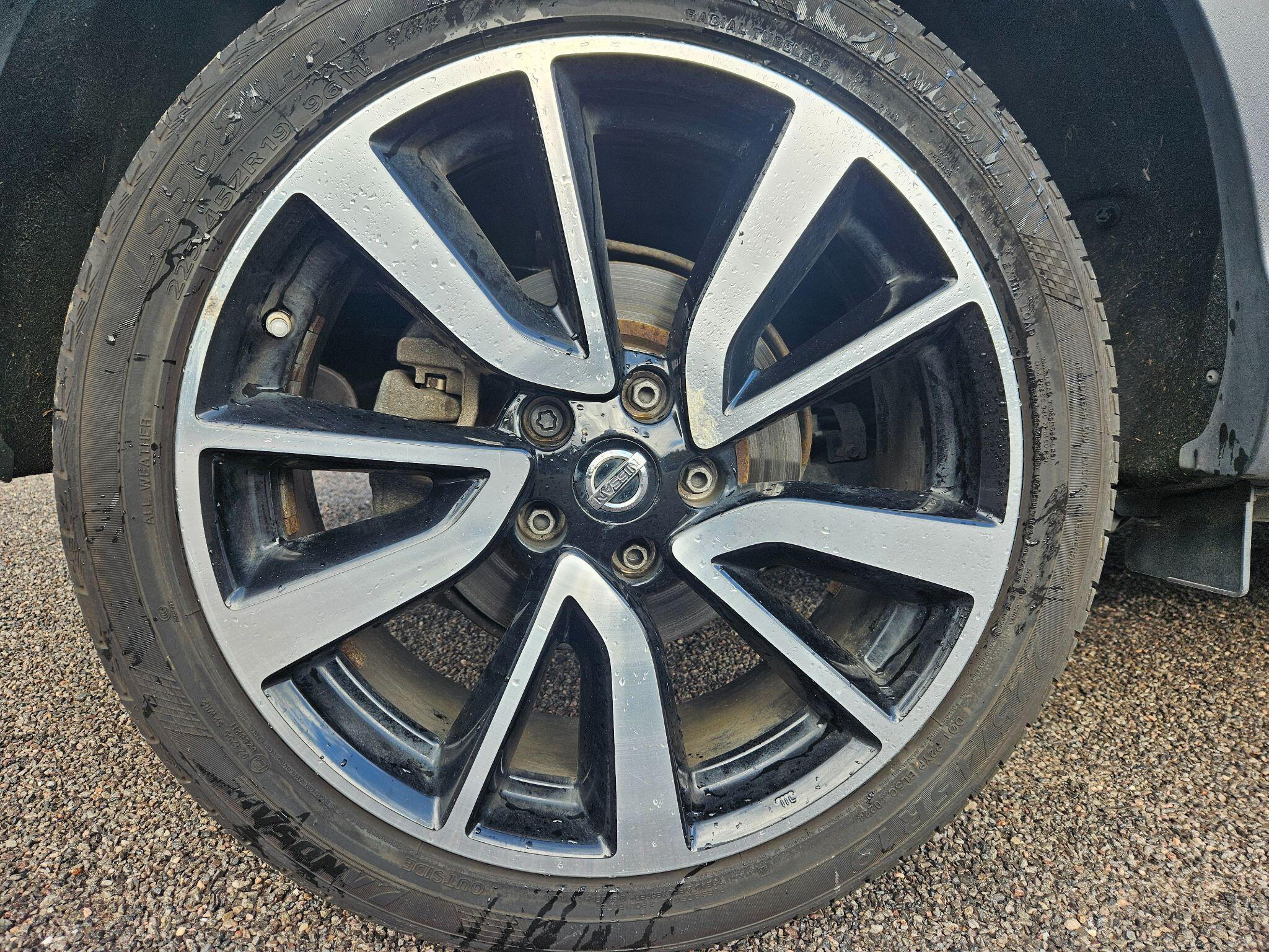 2017 Nissan Qashqai image 44