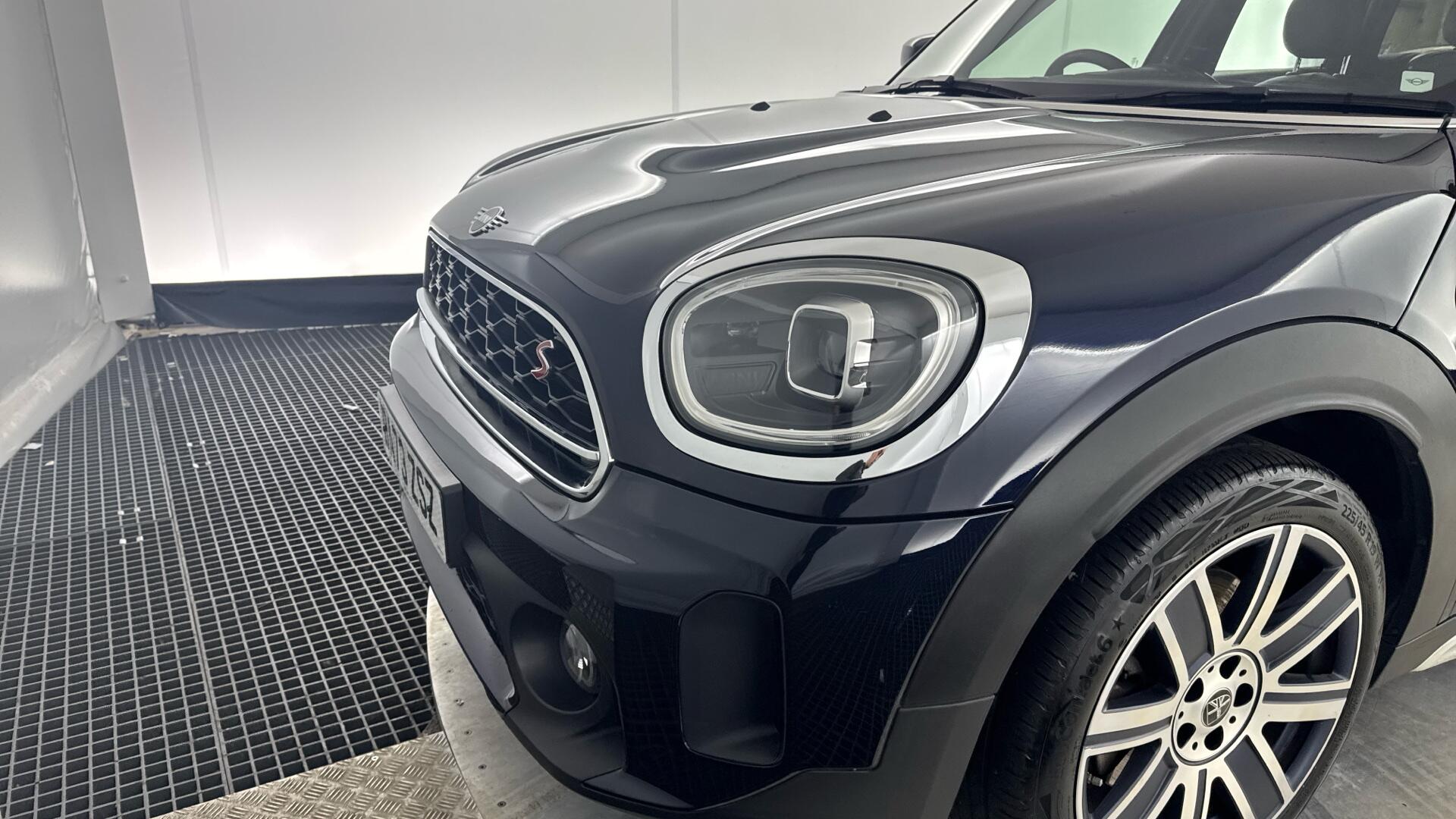 MINI Countryman view 23