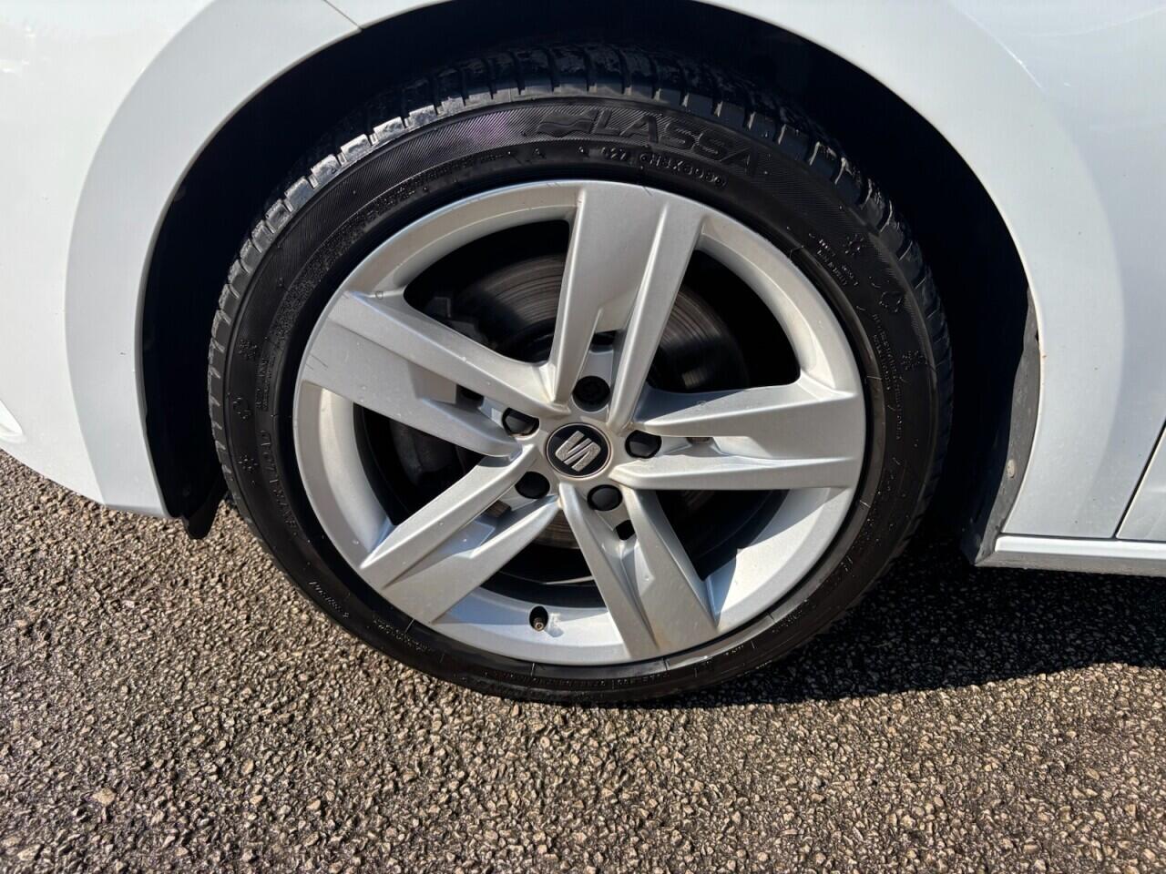 Seat Leon Leon view 23