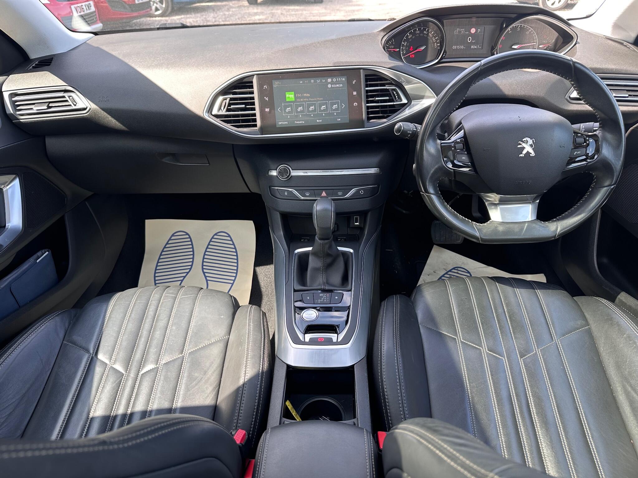 Peugeot 308 view 24