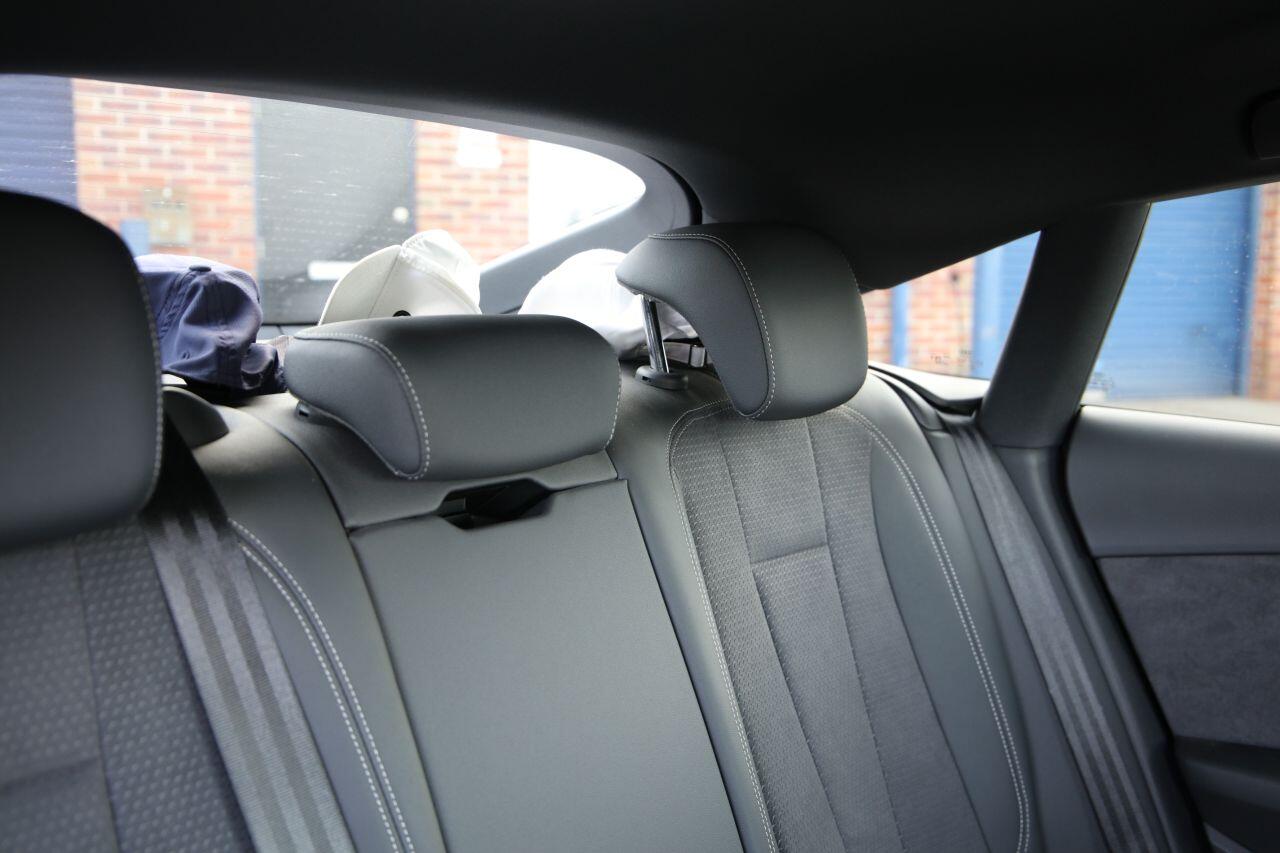 Audi A5 view 38