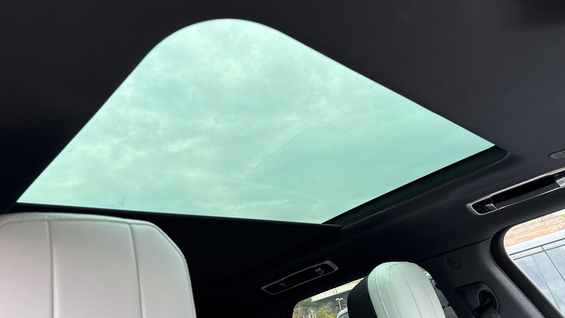 Land Rover Range Rover Sport view 20