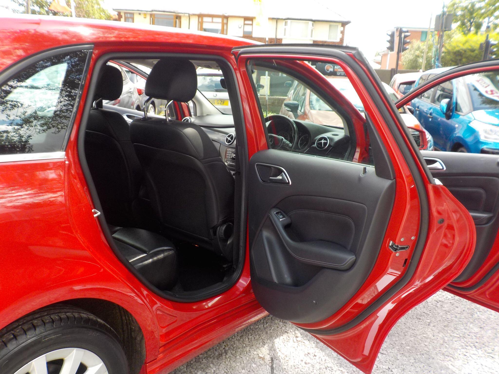 Mercedes-Benz B Class 1.8 B200 CDI SE Euro 5 (s/s) 5dr