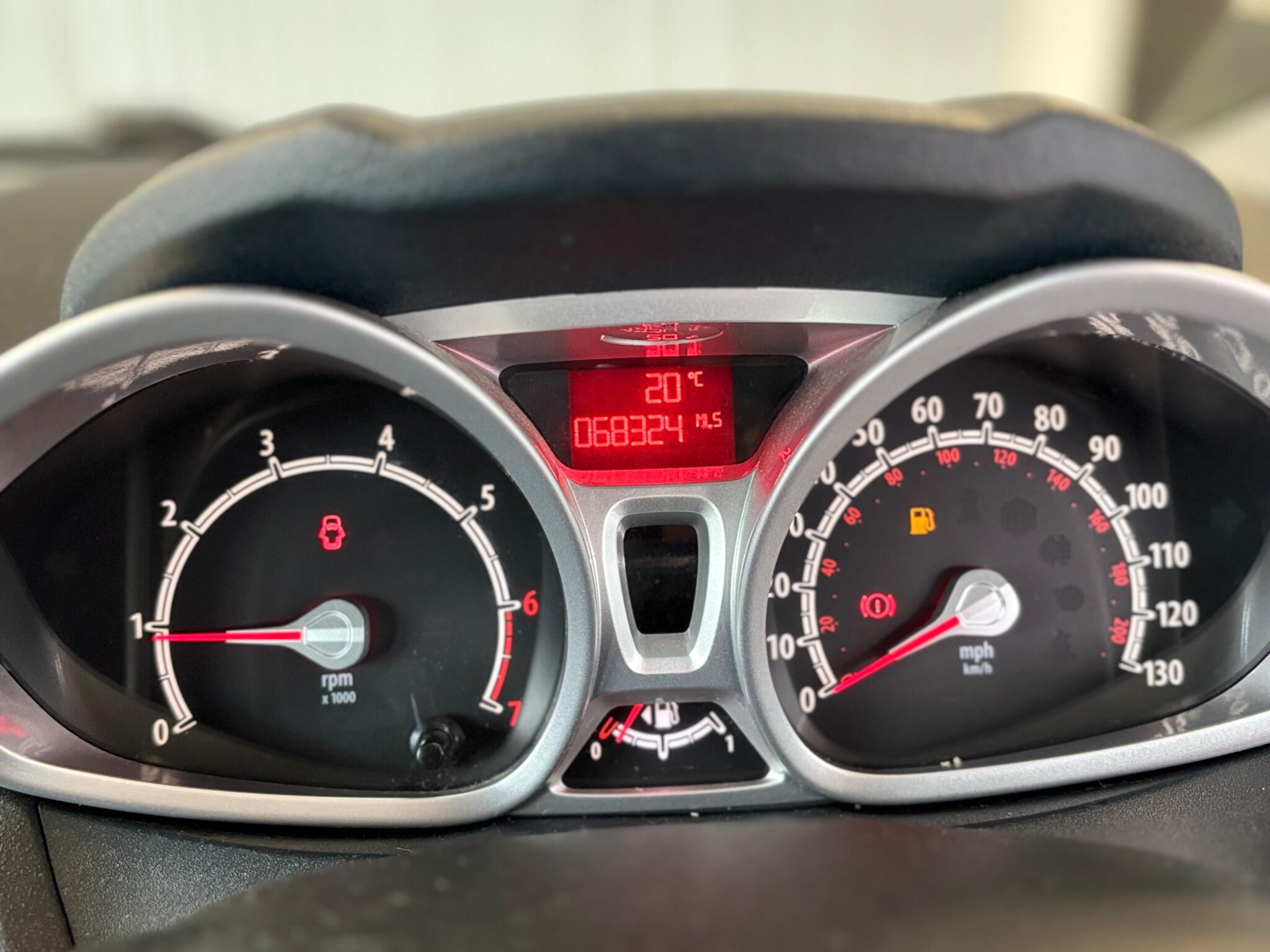 Ford Fiesta view 21