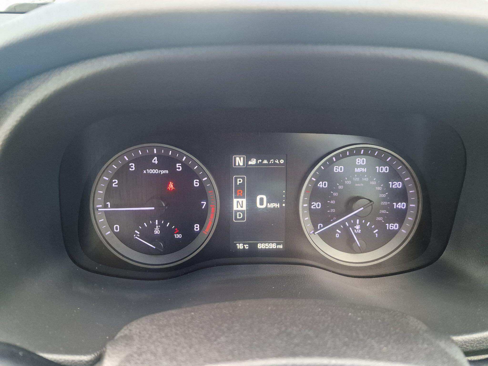 Hyundai Tucson view 65