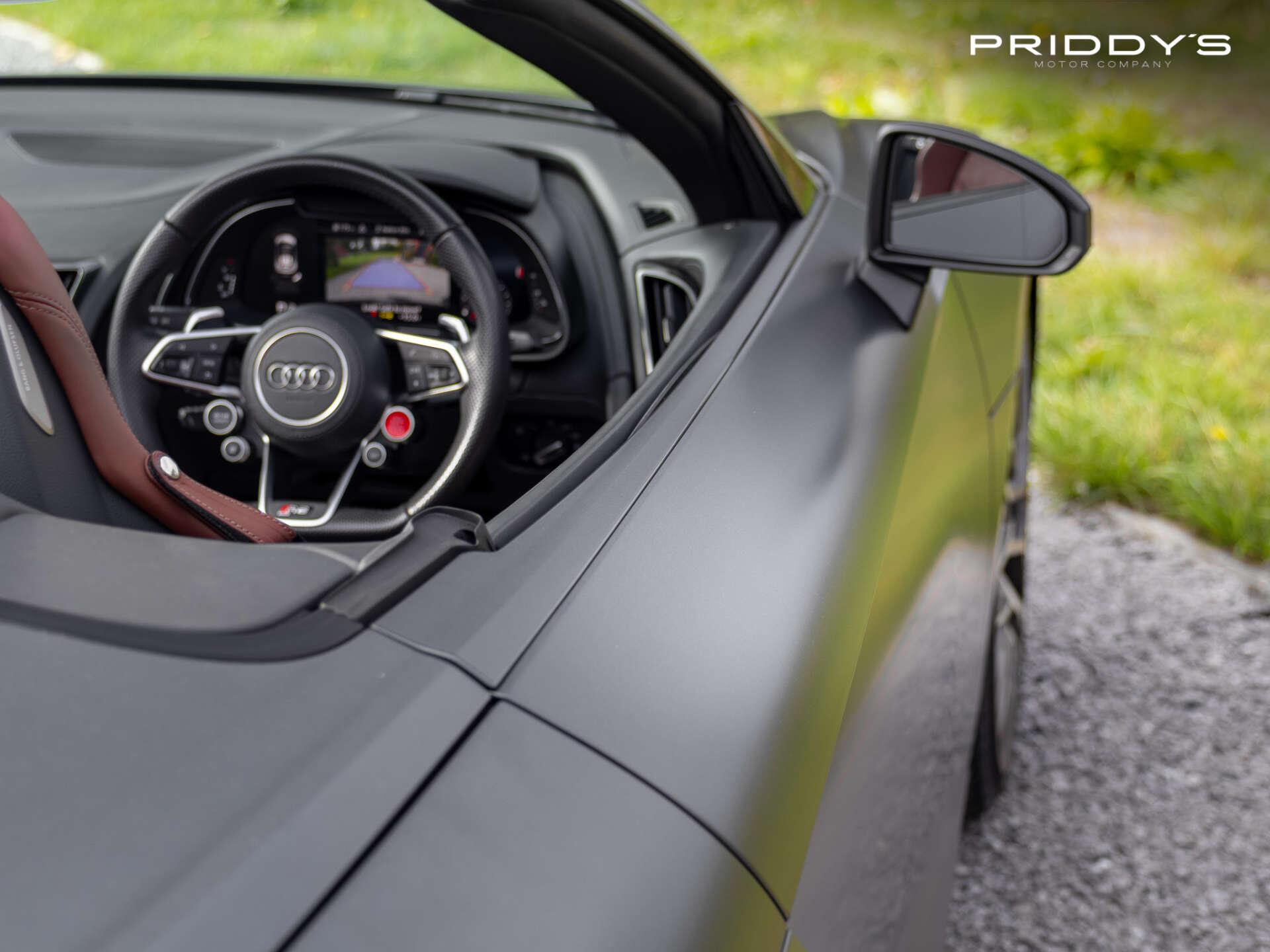 Audi R8 view 63