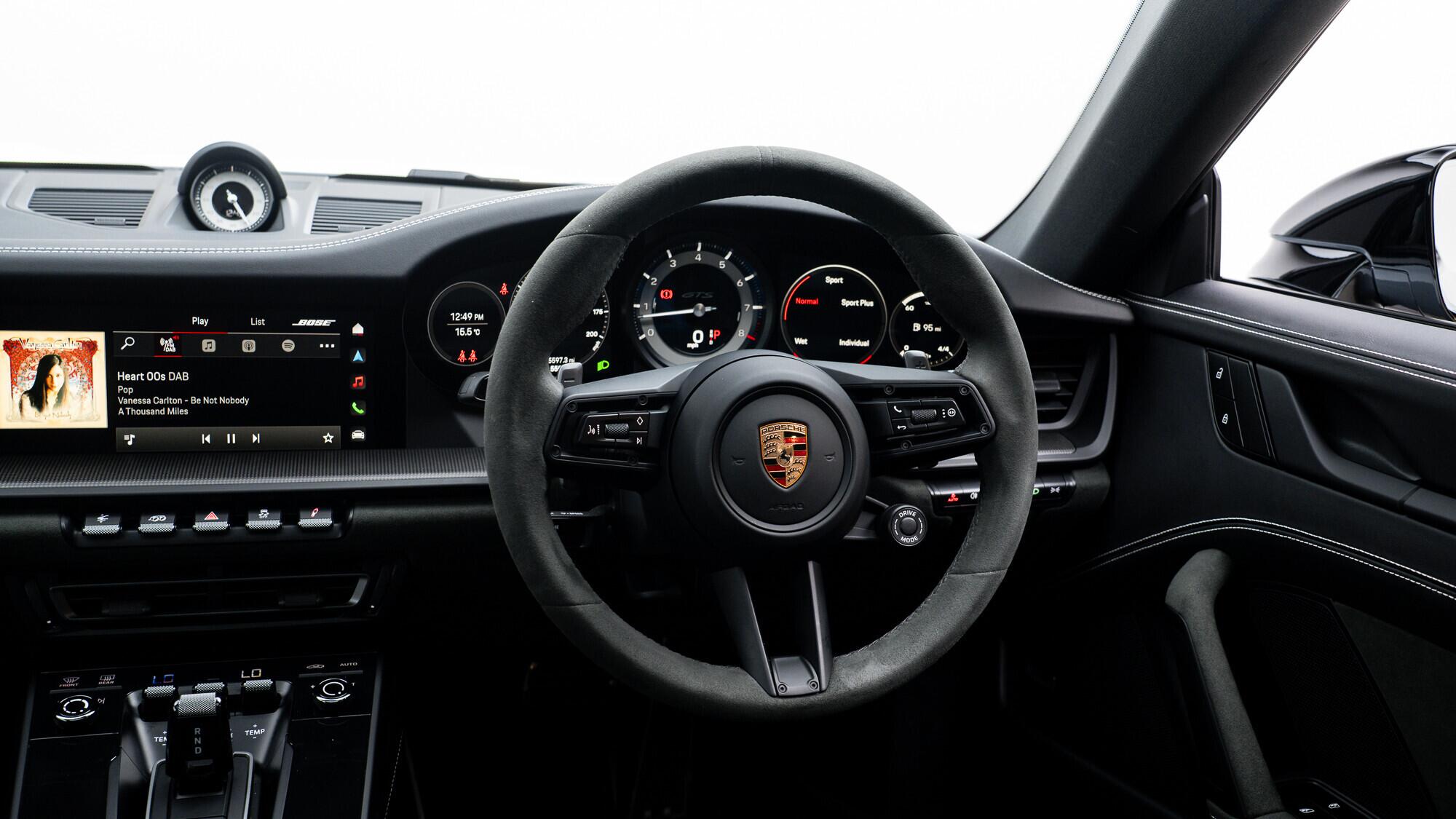 Porsche 911 view 20