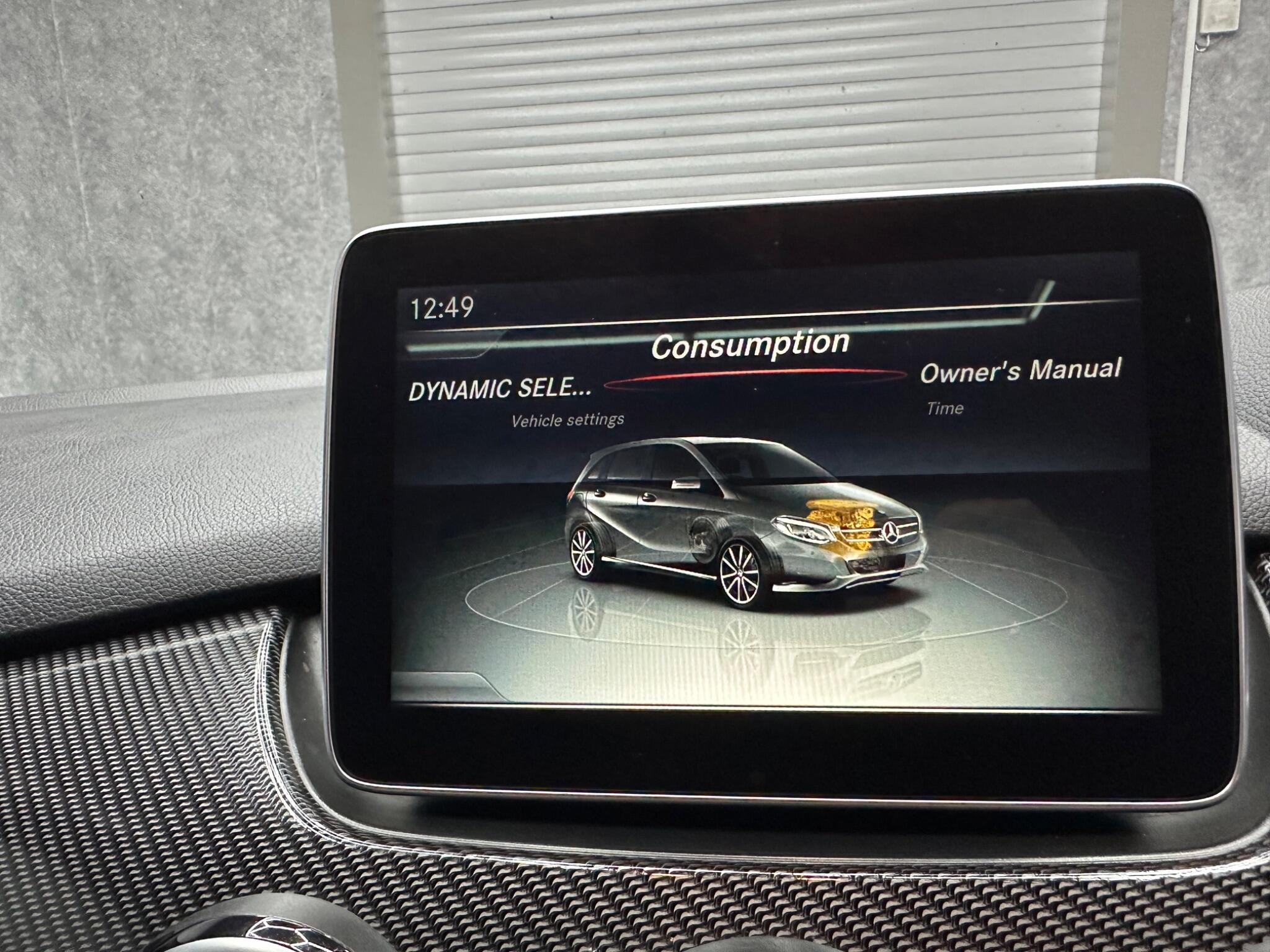 Mercedes-Benz B-Class view 13