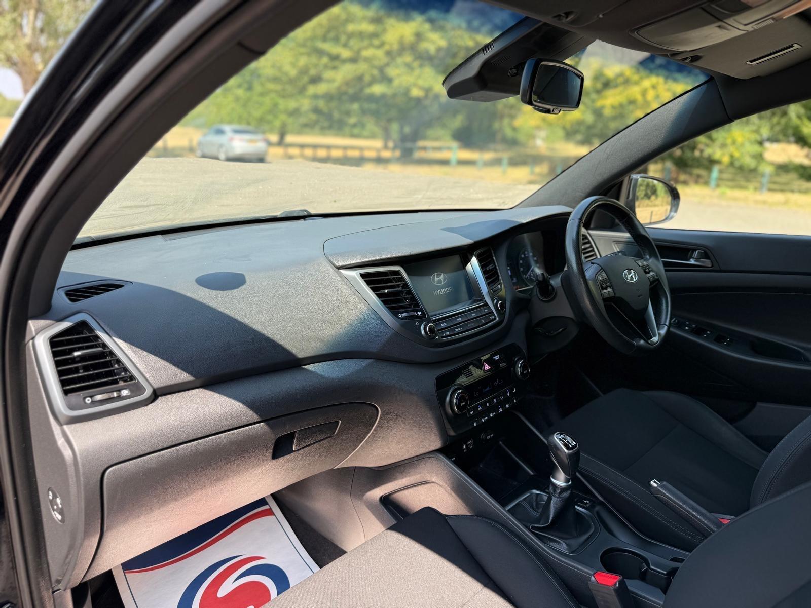 Hyundai Tucson view 28