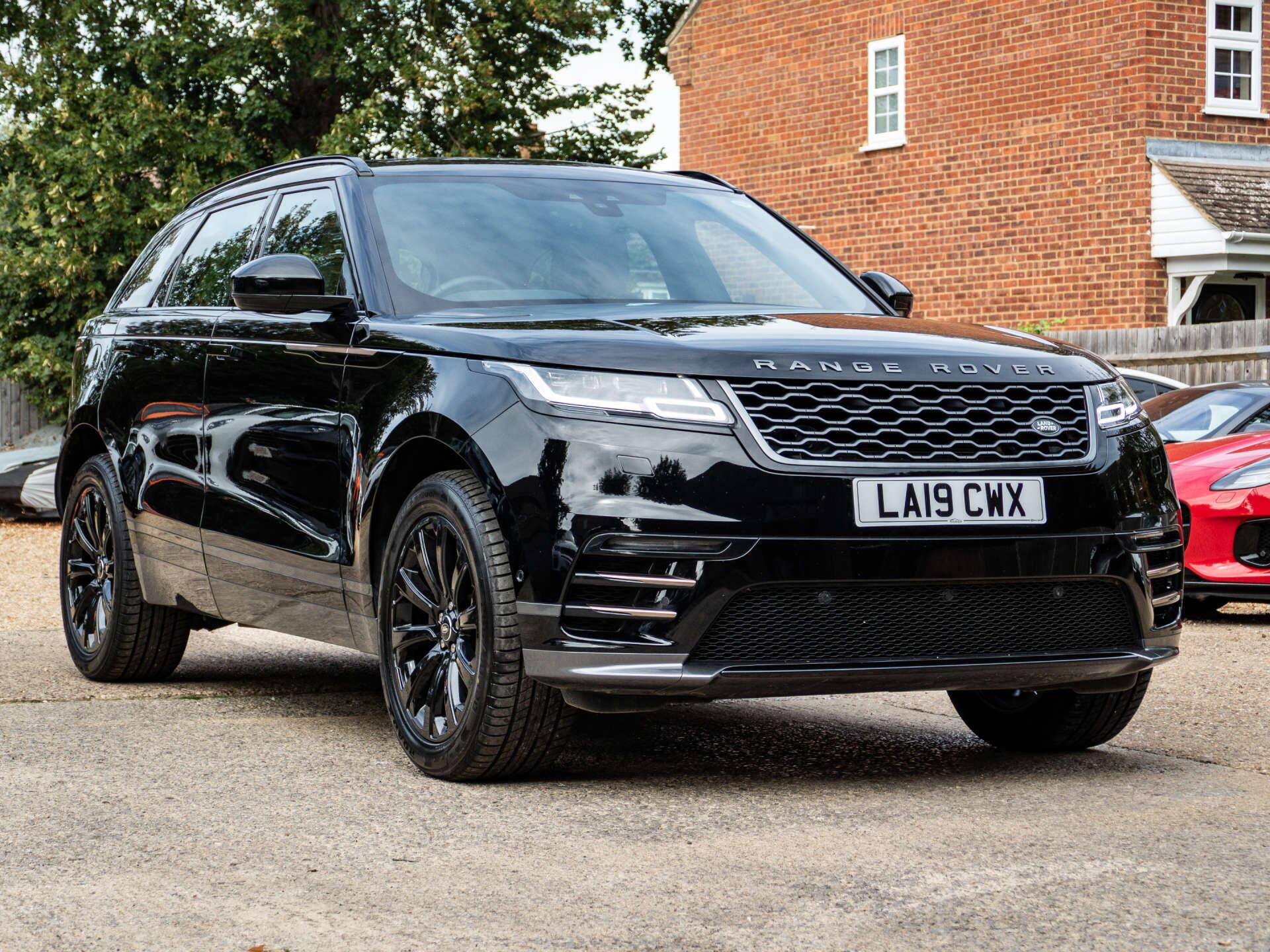Land Rover Range Rover Velar view 7