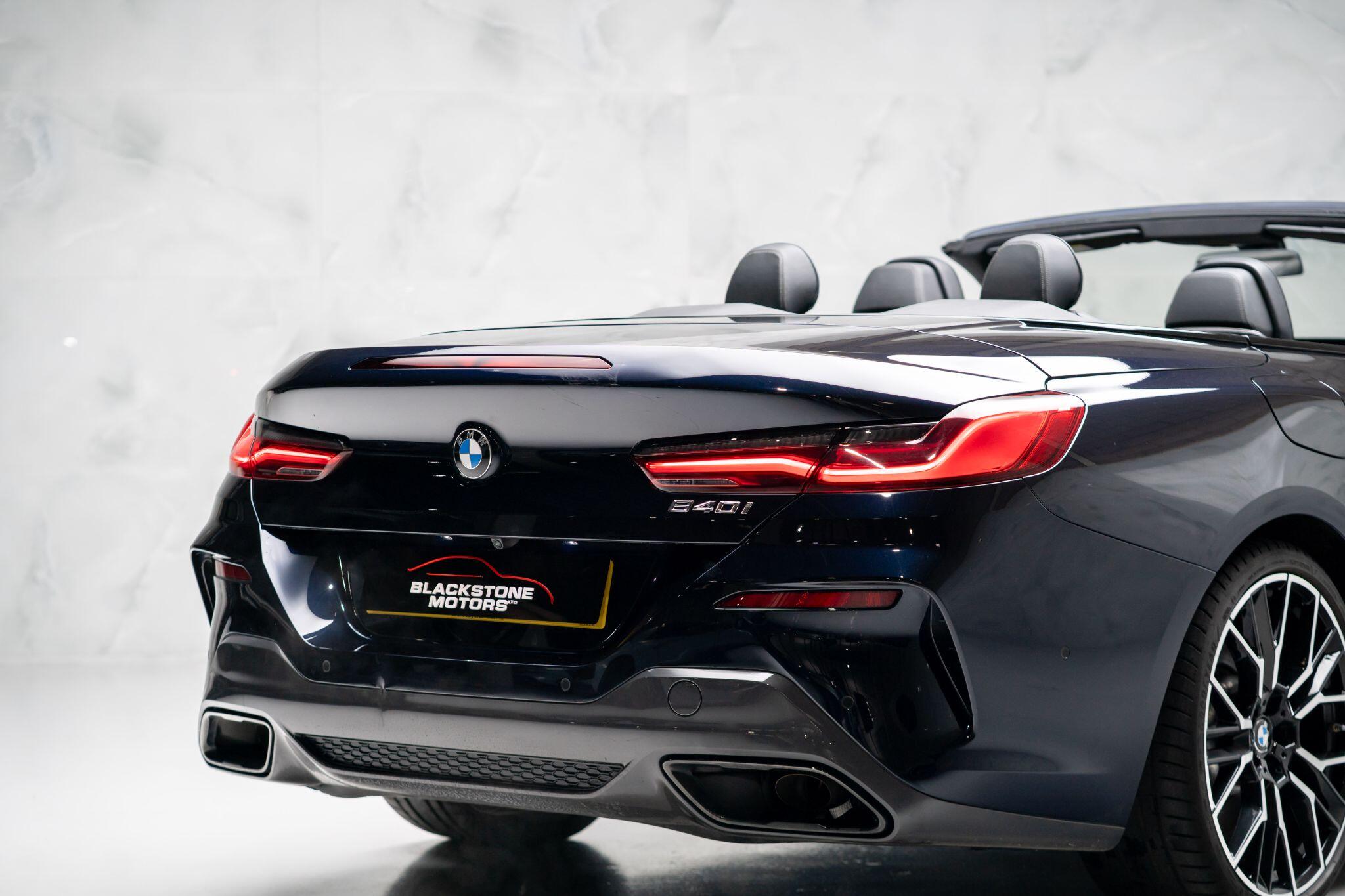 BMW 8 Series view 15