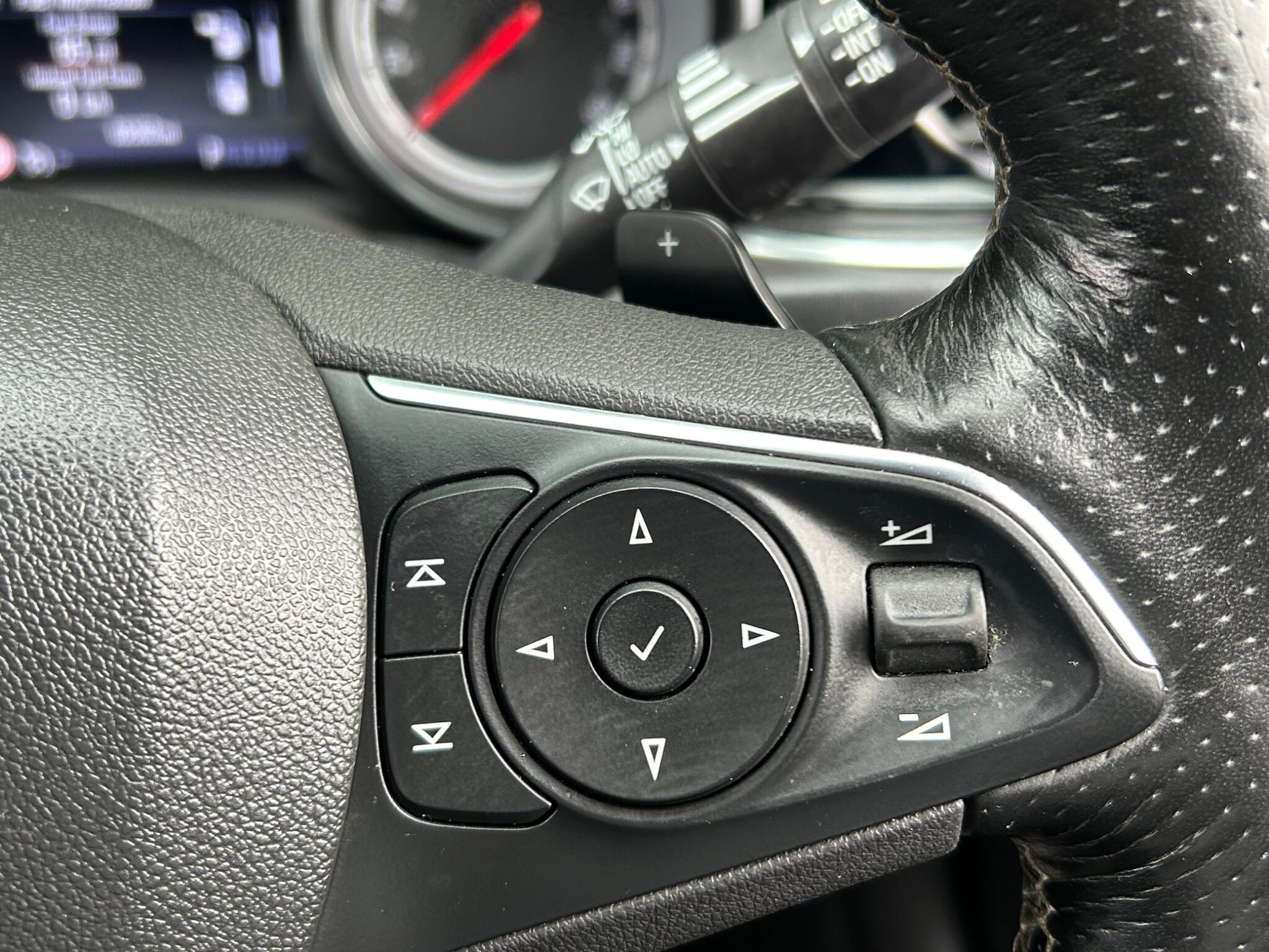 Vauxhall Insignia view 35
