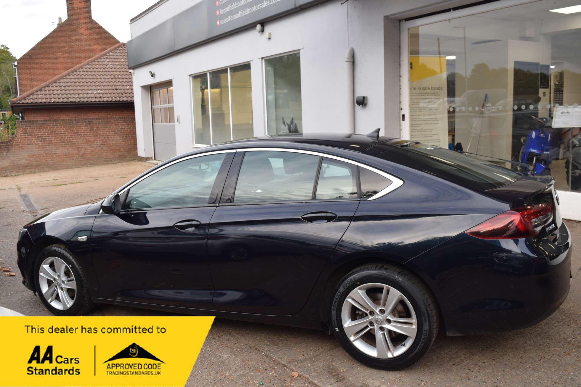 Vauxhall Insignia view 6