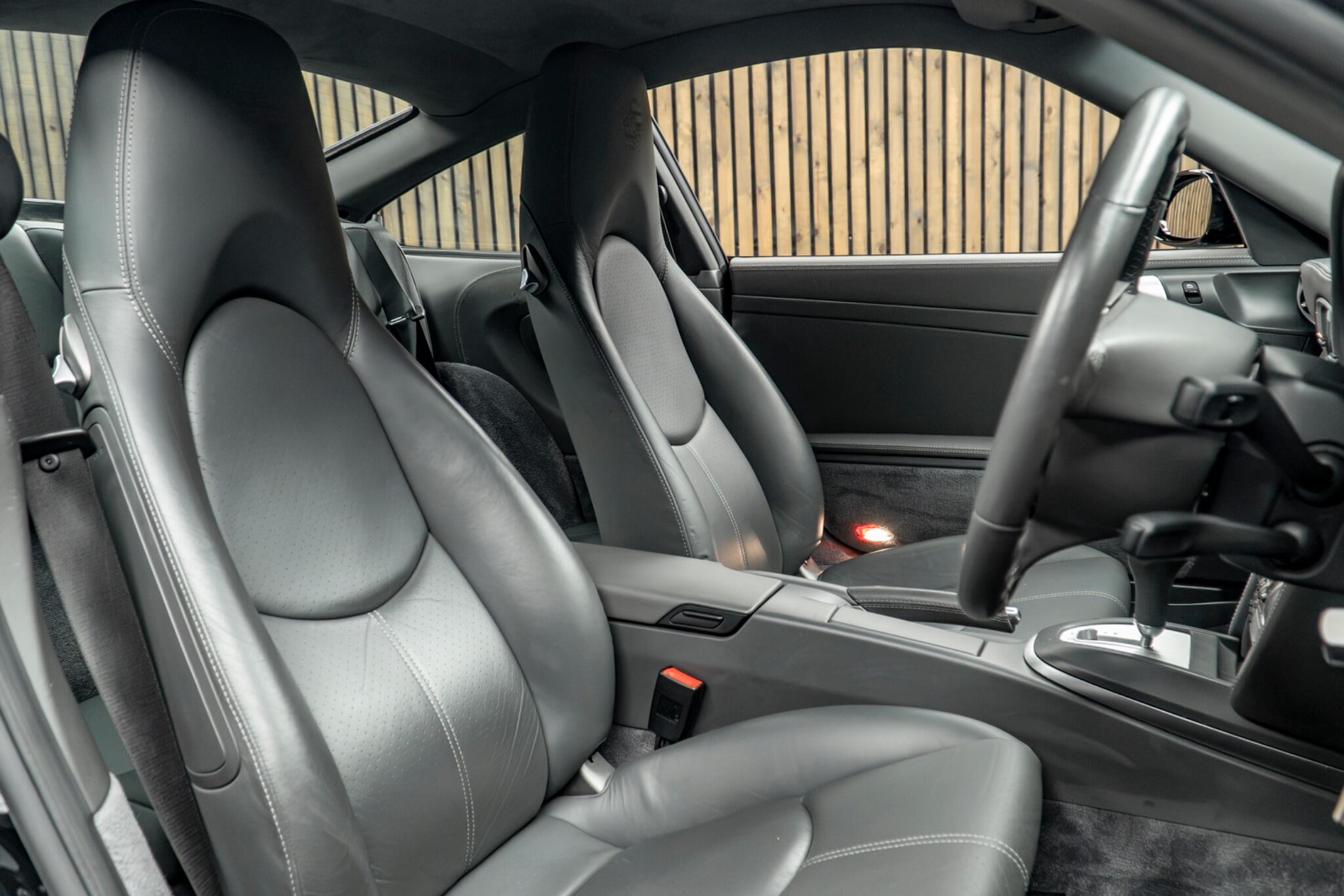 Porsche 911 view 2