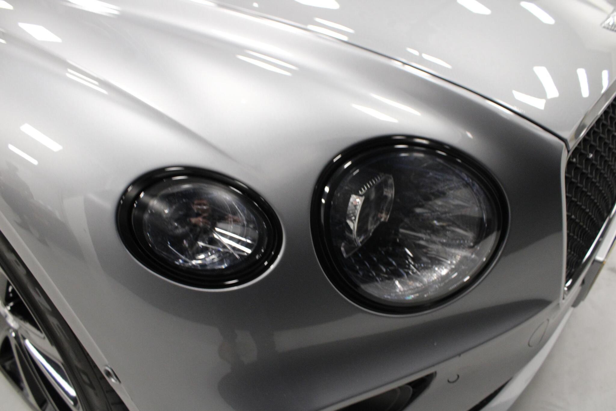 Bentley Continental view 24