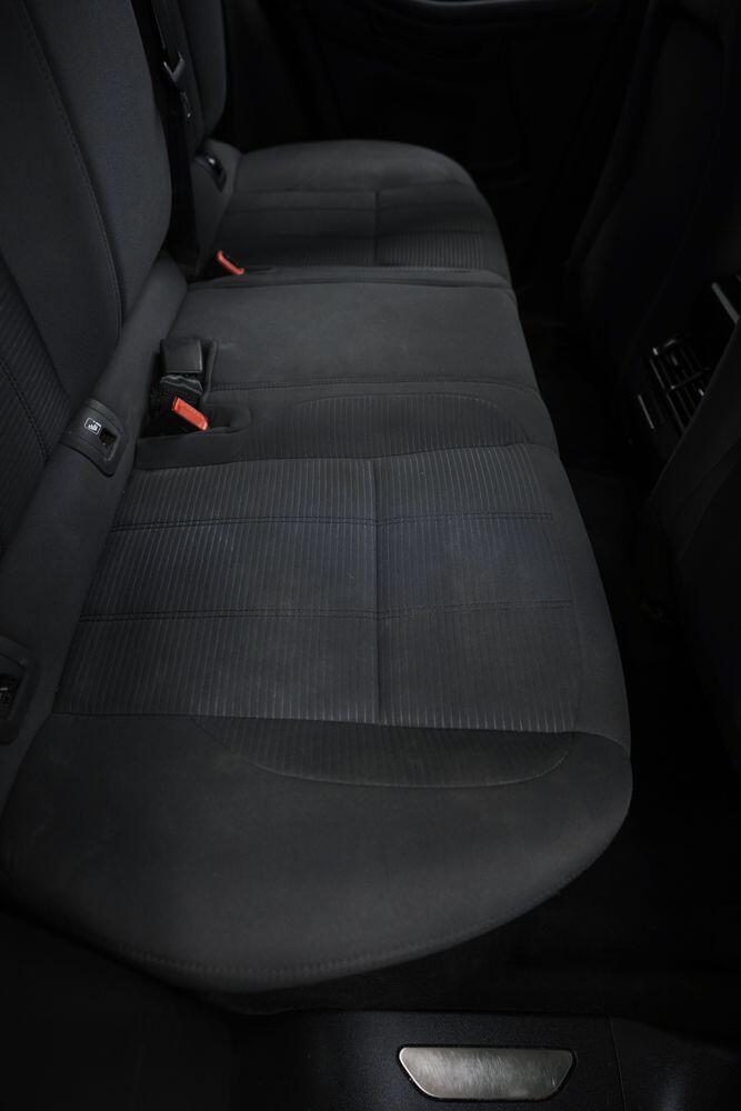 Land Rover Range Rover Evoque view 12