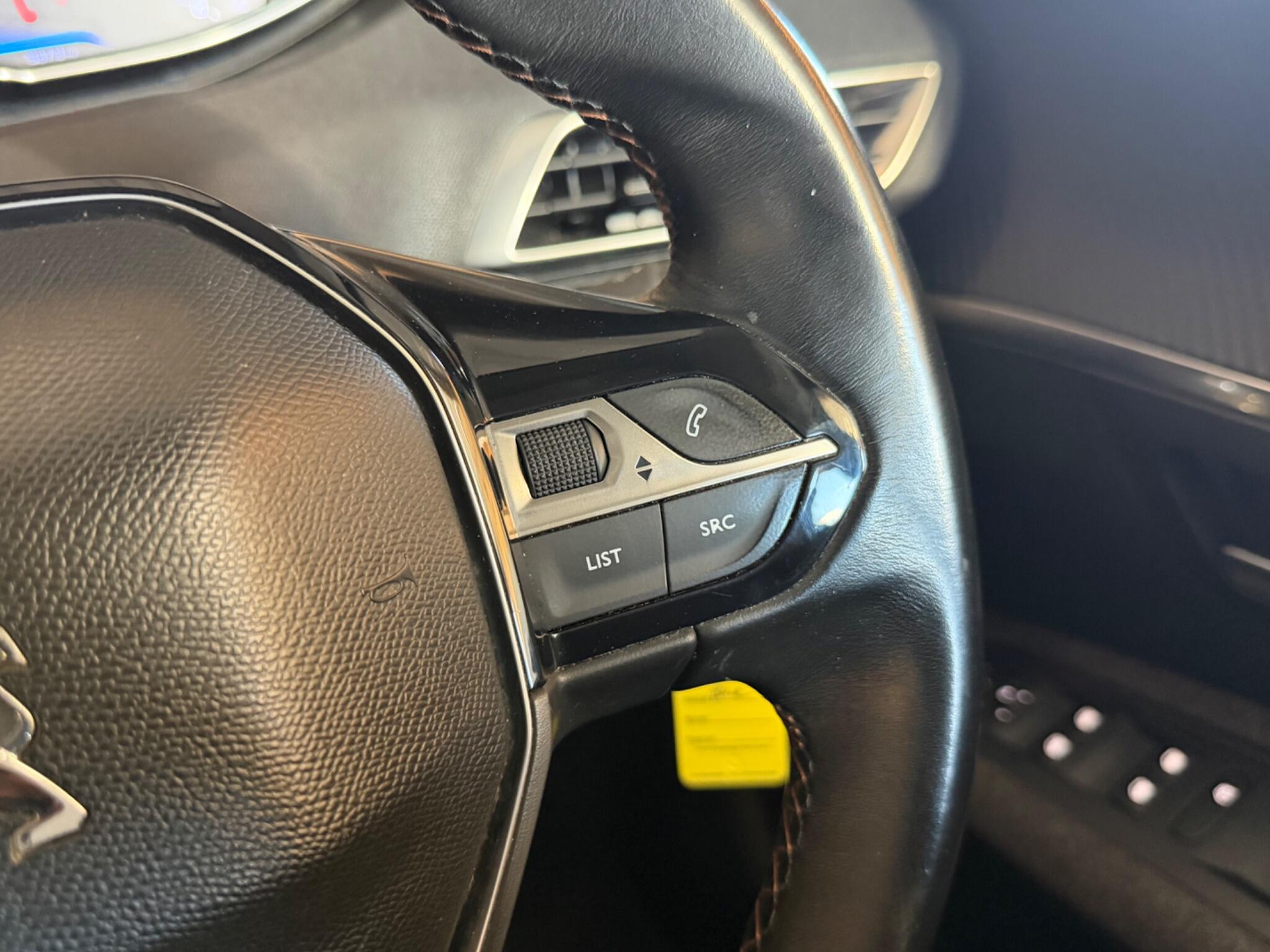 Peugeot 3008 view 21