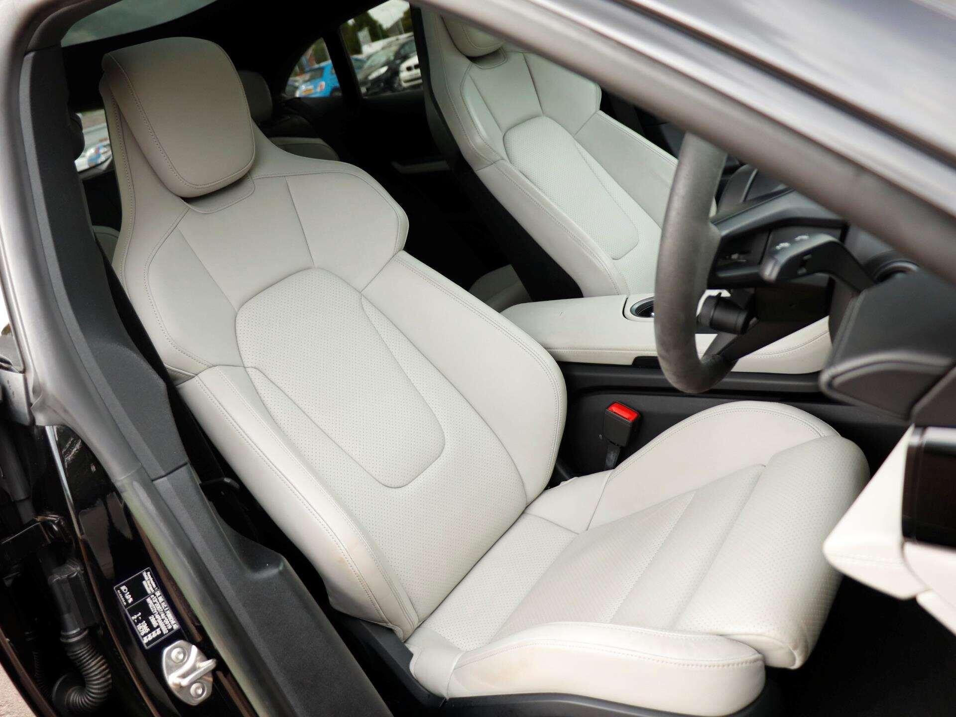 Porsche Taycan view 23