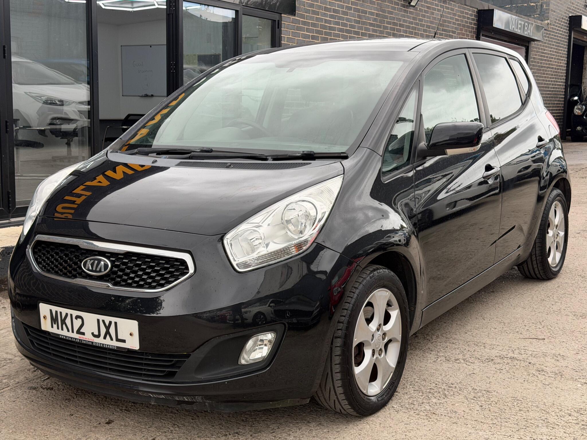 2012 Kia Venga in Black for sale
