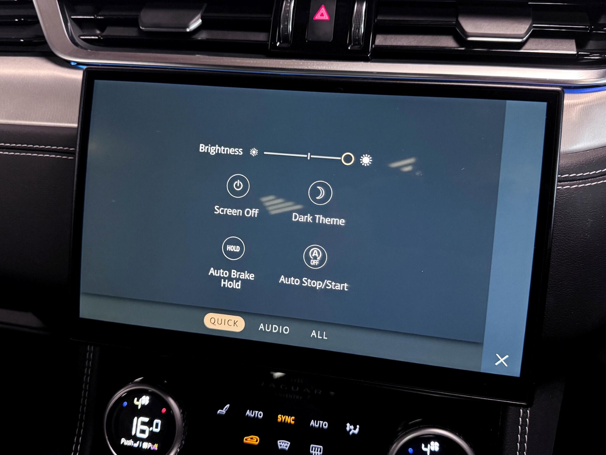 Jaguar F-Pace view 64