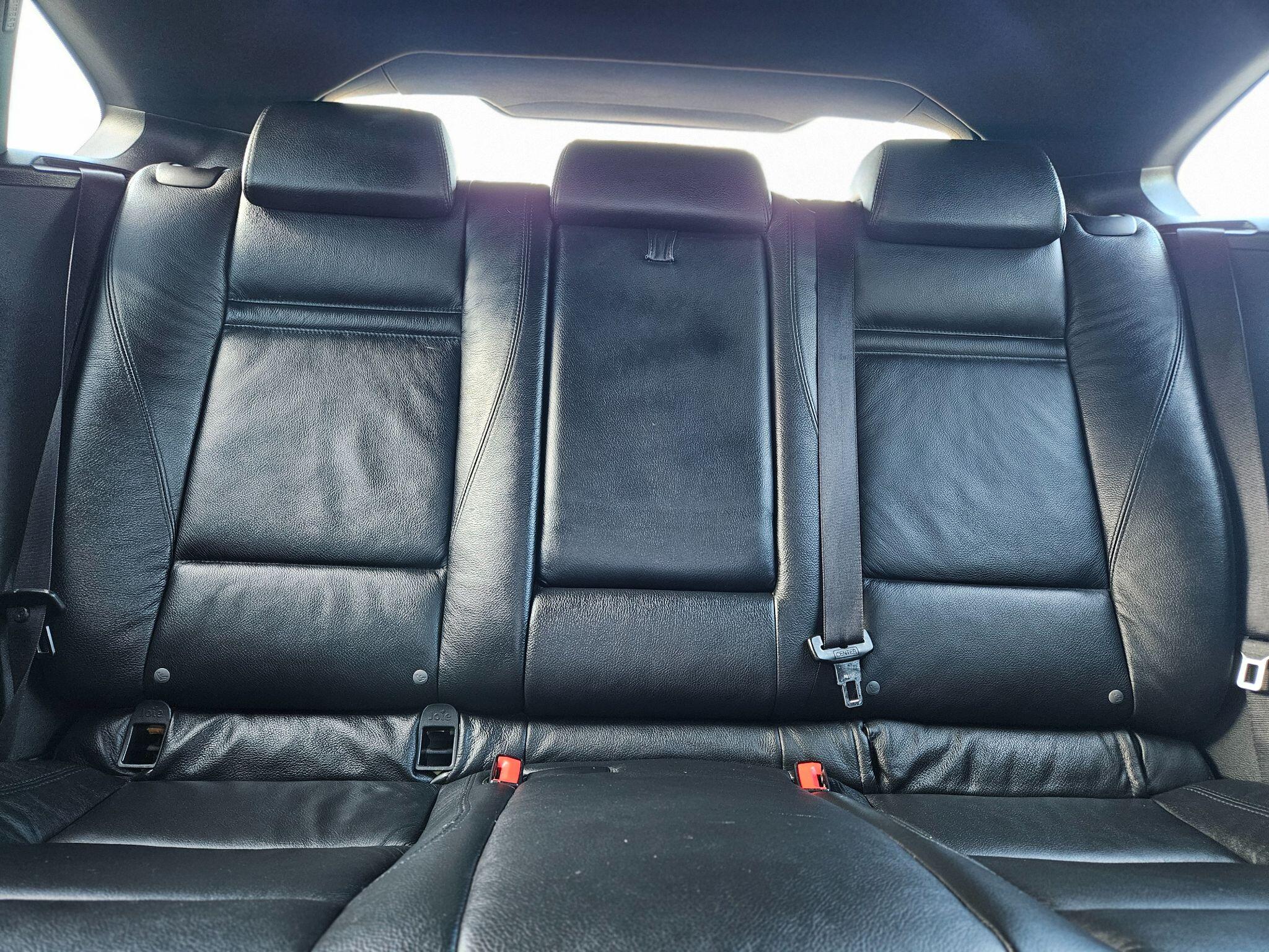 BMW X6 view 14