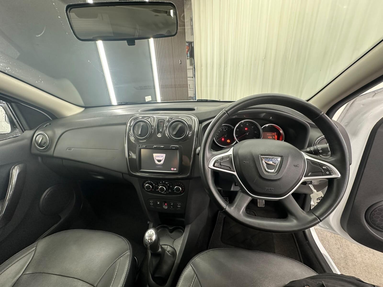 Dacia Sandero view 39