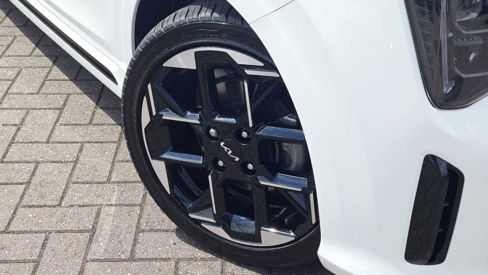 Kia Picanto view 10