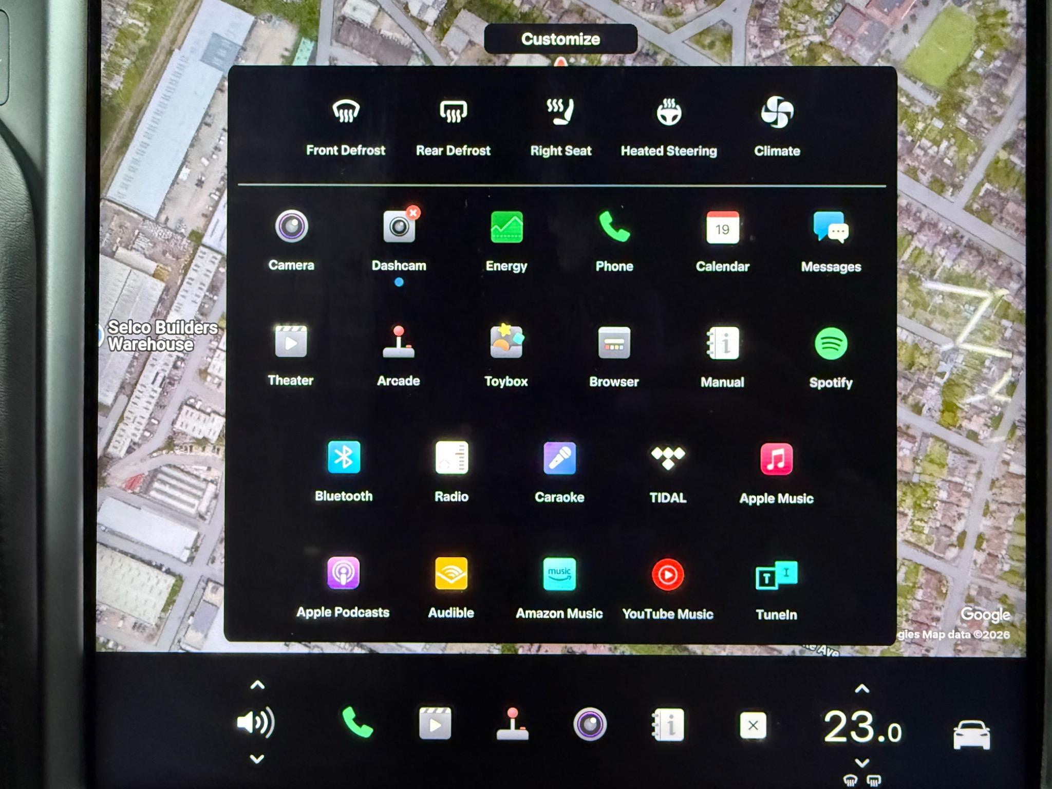Tesla Model X view 30